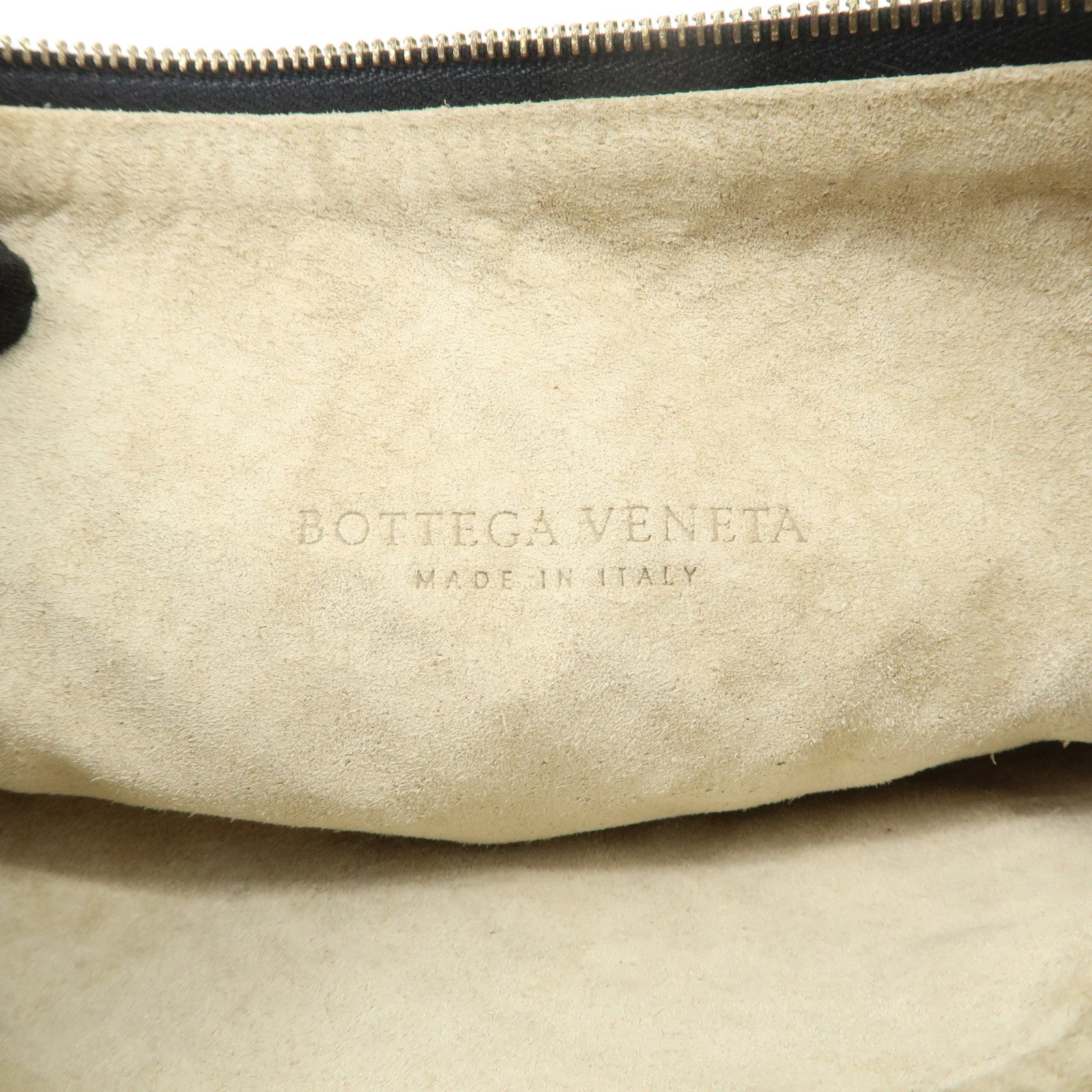 BOTTEGA VENETA Intrecciato Leather Shoulder Bag Black 217981 Used