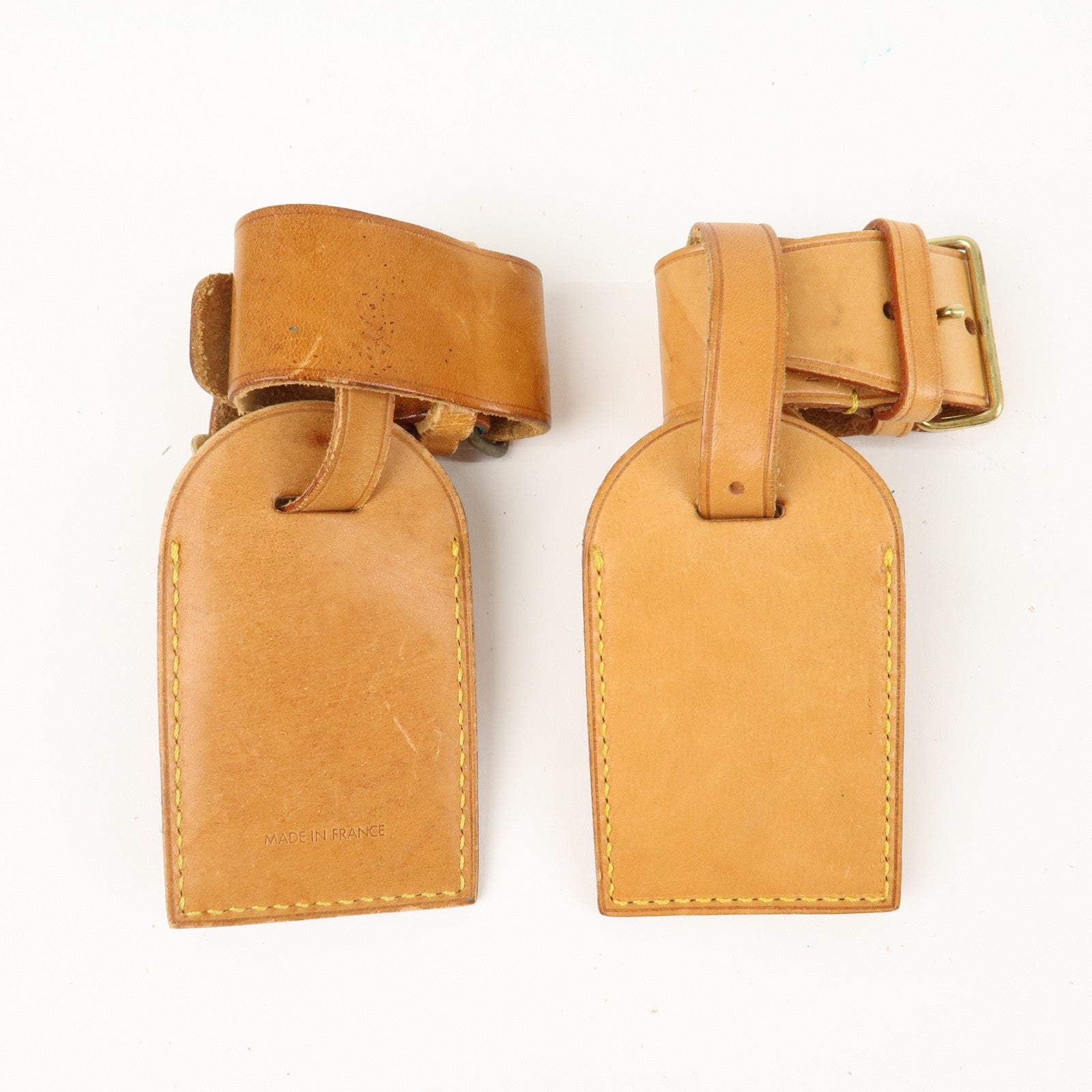 Louis Vuitton Set of 10Nume Leather Name Tag & Poignet Natural Used