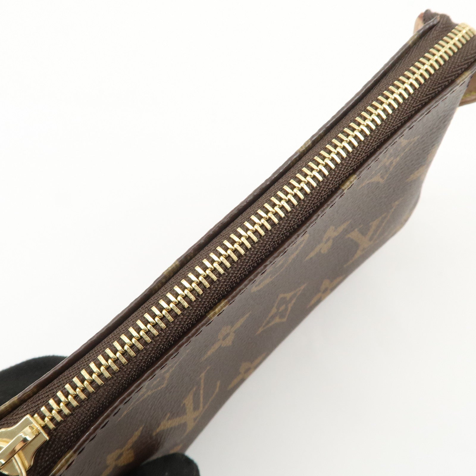 Louis Vuitton Monogram Mini Pochette Accessoires Hand Bag M58009