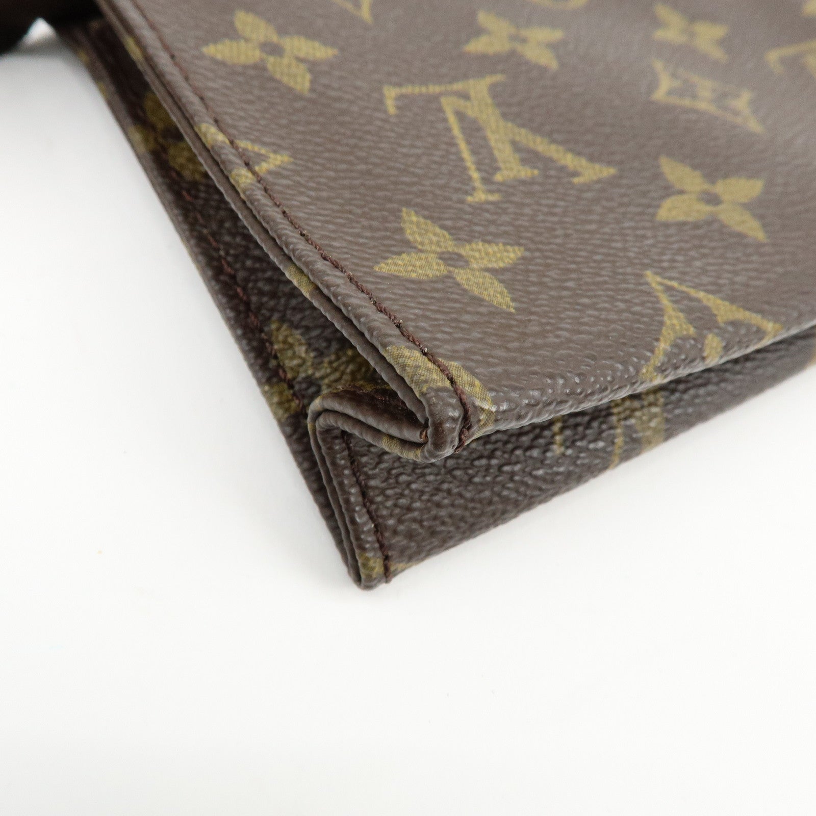 Louis Vuitton Monogram Poche Toilette 15 Cosmetic Pouch M47546