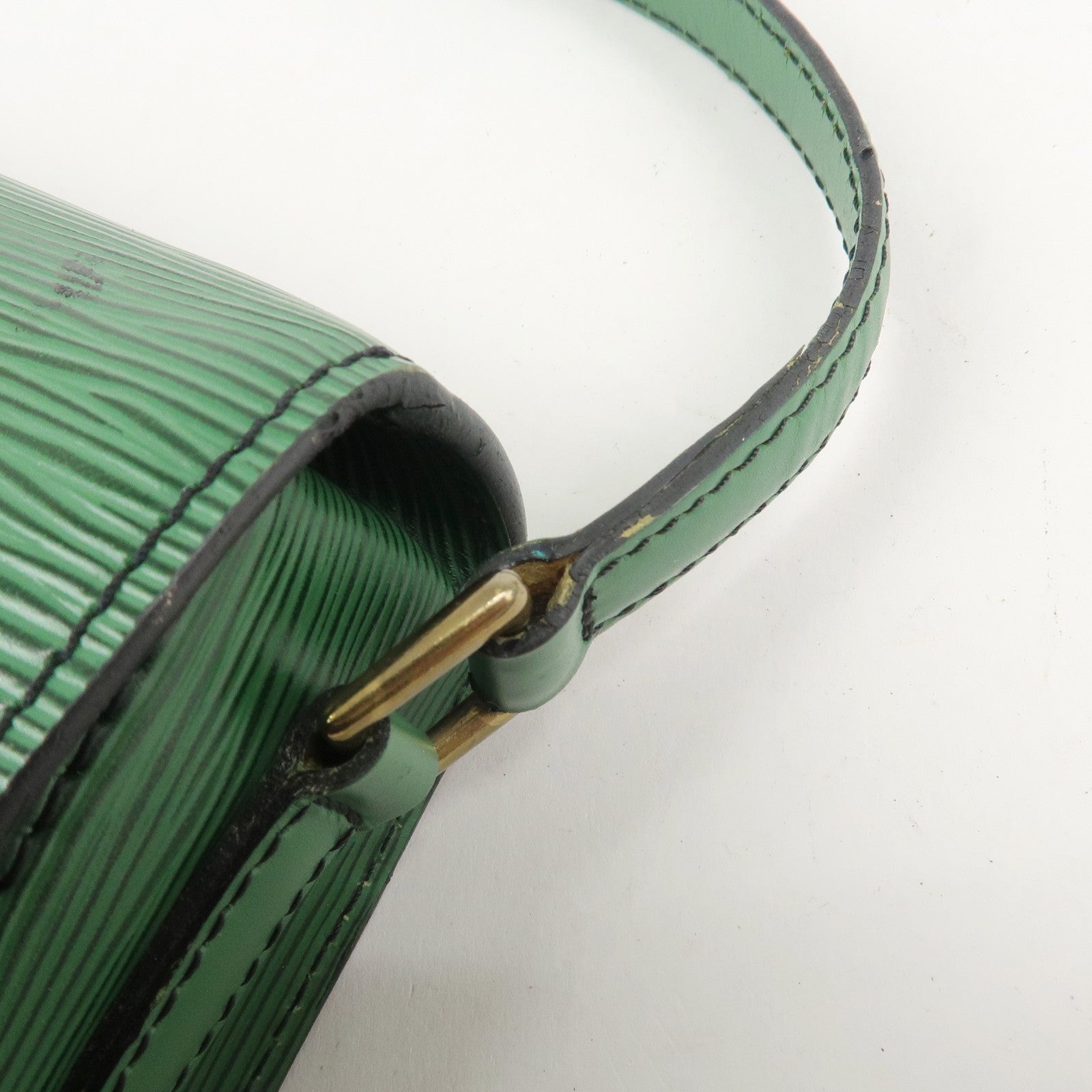 Louis Vuitton Epi Leather Mini Saint Cloud Shoulder Bag Borneo Green M52214