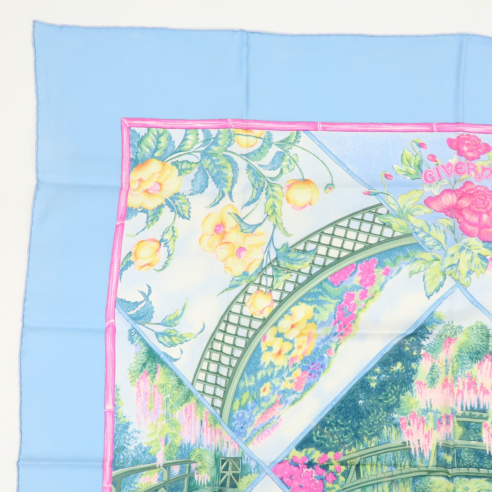 HERMES Carre 90 Silk 100% Scarf GIVERNY Light Blue Pink