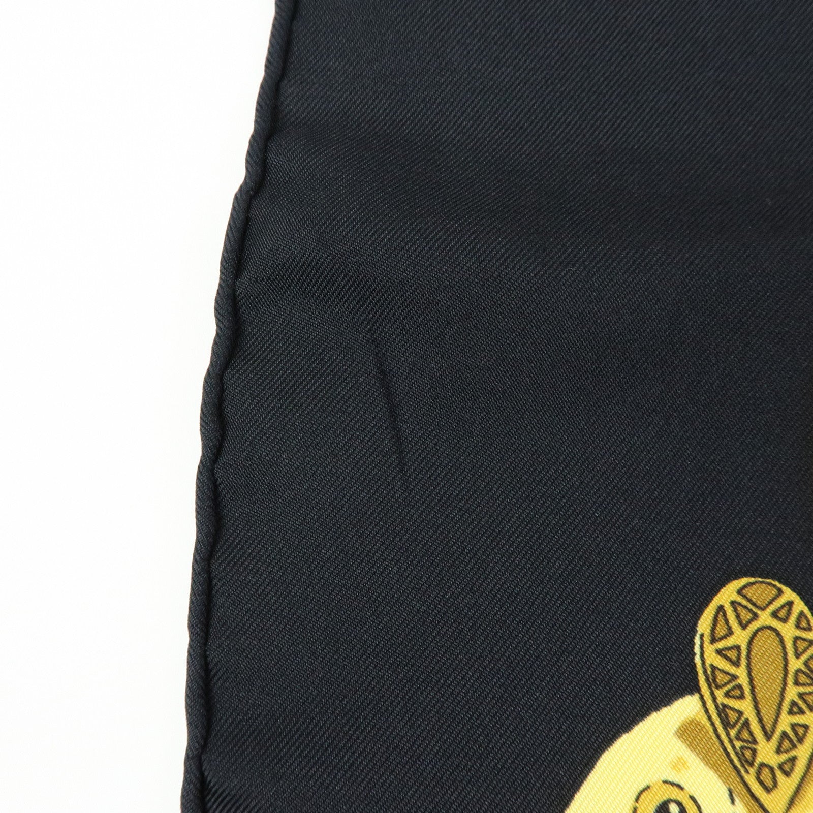 HERMES Carre 90 Silk 100% Scarf LES CAVALIERS D'OR Black Gold