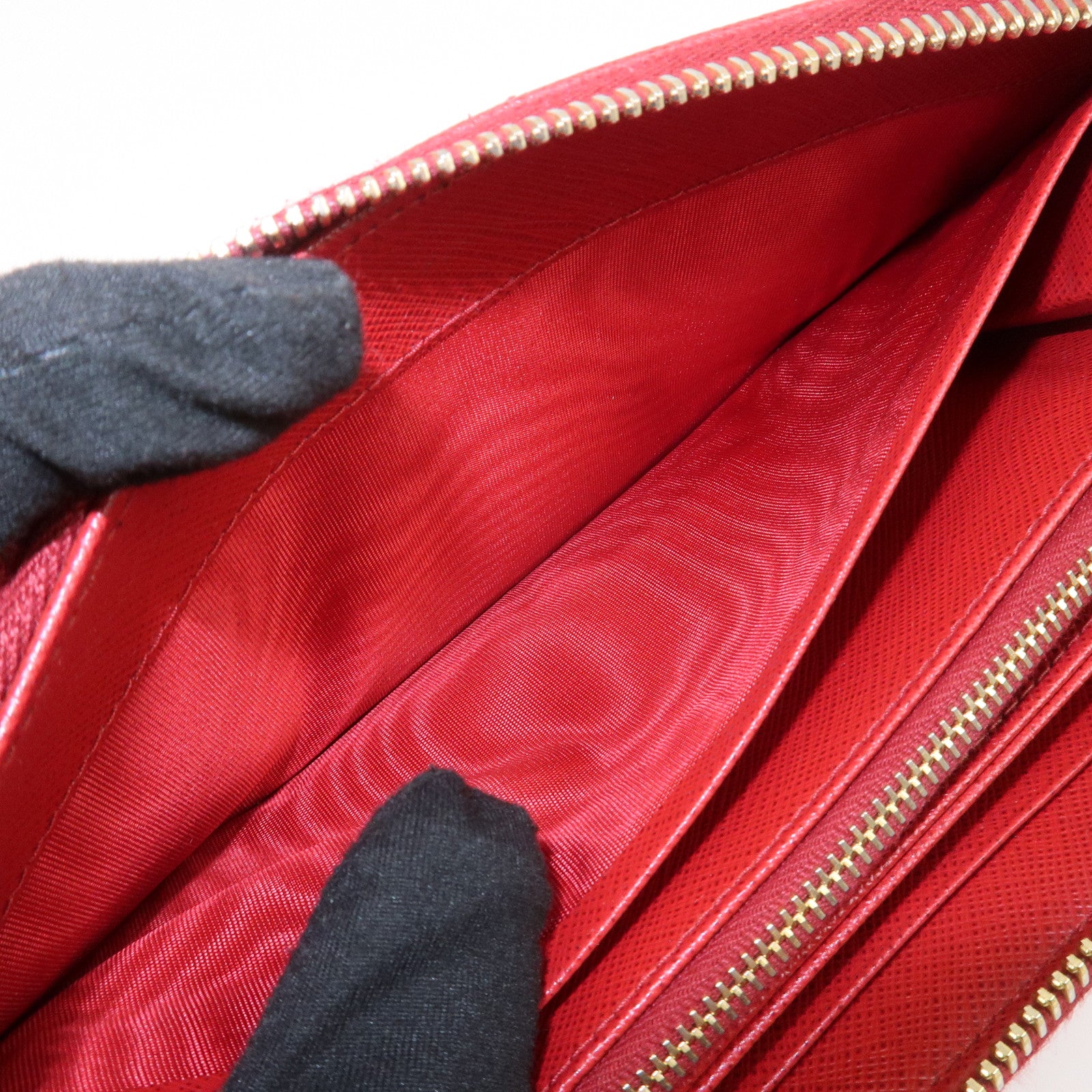 PRADA Logo Saffiano Leather Round Zippy Long Wallet Red 1ML506