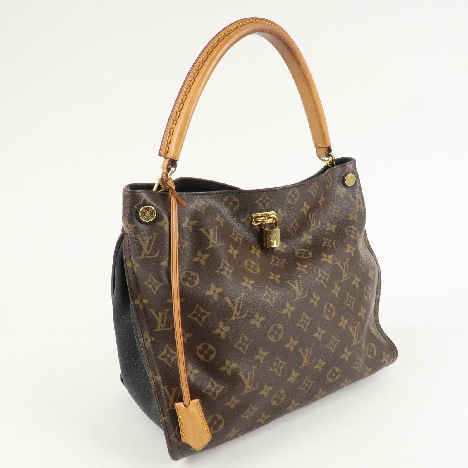 Louis Vuitton Monogram Gaia Shoulder Bag Brown M41621 Used