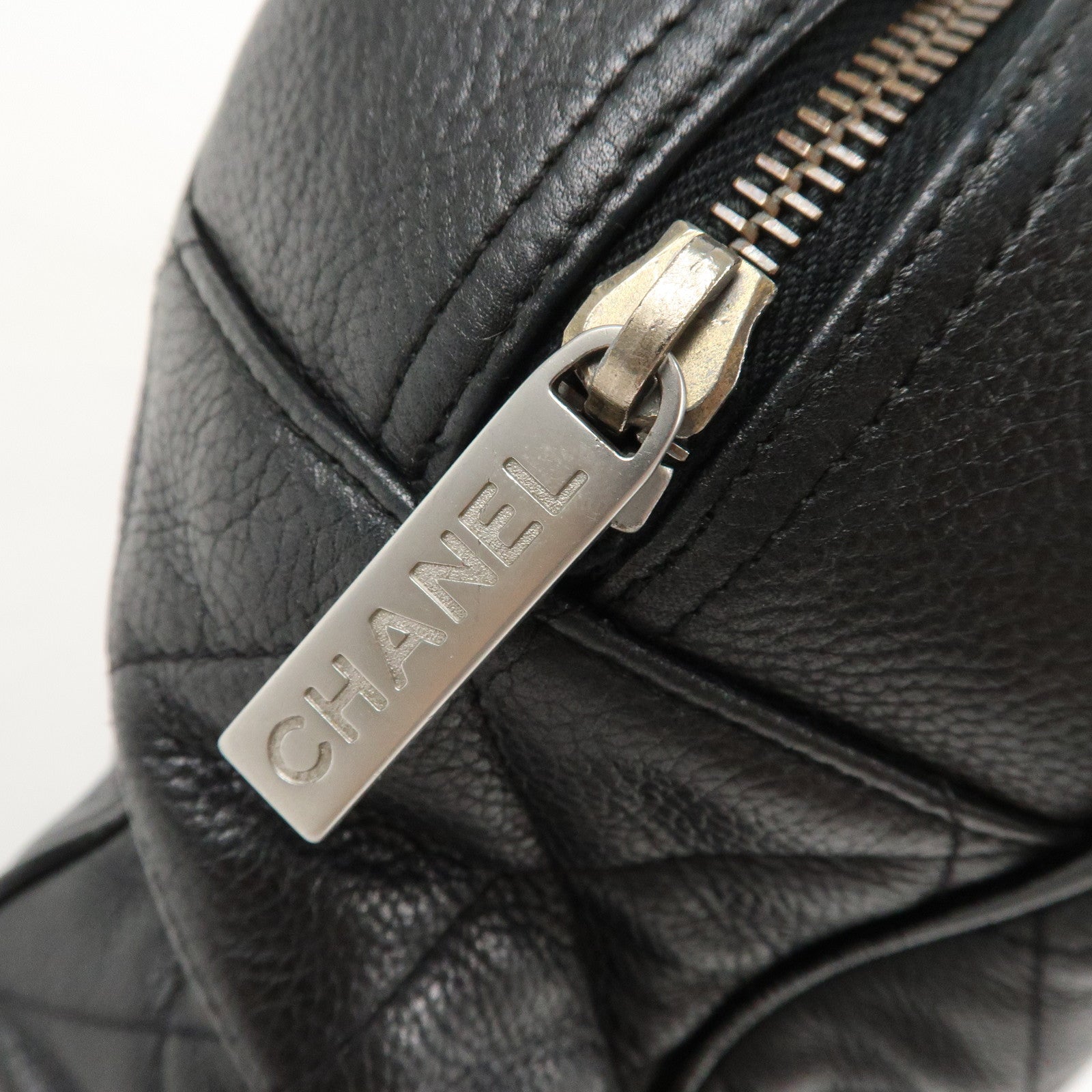 CHANEL Matelasse Leather Boston Bag Bowling Bag Black A15685