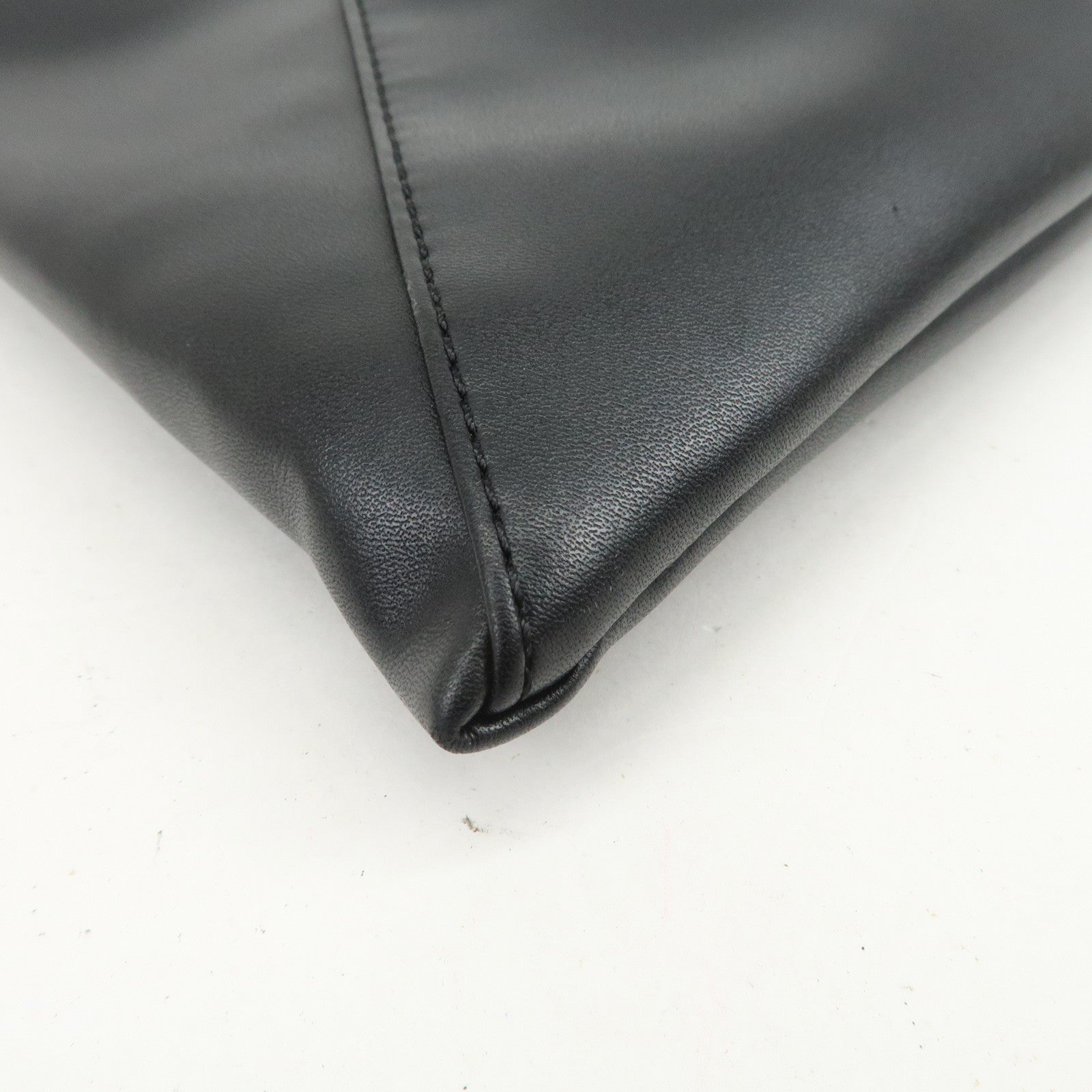 Maison Margiela Japanese Hand Bag Medium Black 25FWD0039P4344