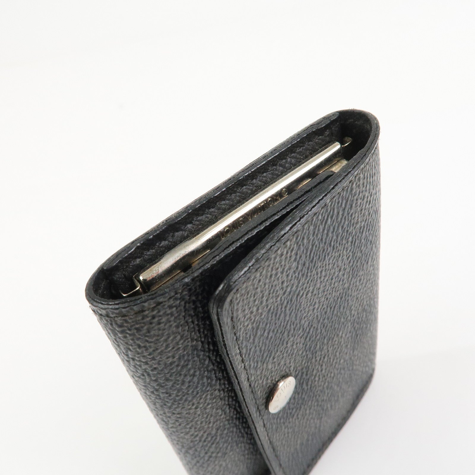 Louis Vuitton Damier Graphite Multicle 6 Key Case Gray Black N62662