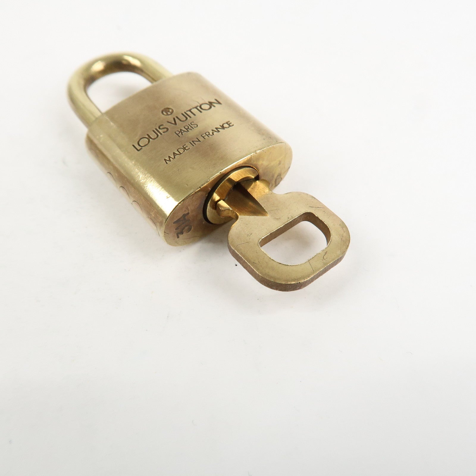 Louis Vuitton Set of 10 Lock & Key Cadena Key Lock Metal Gold Used