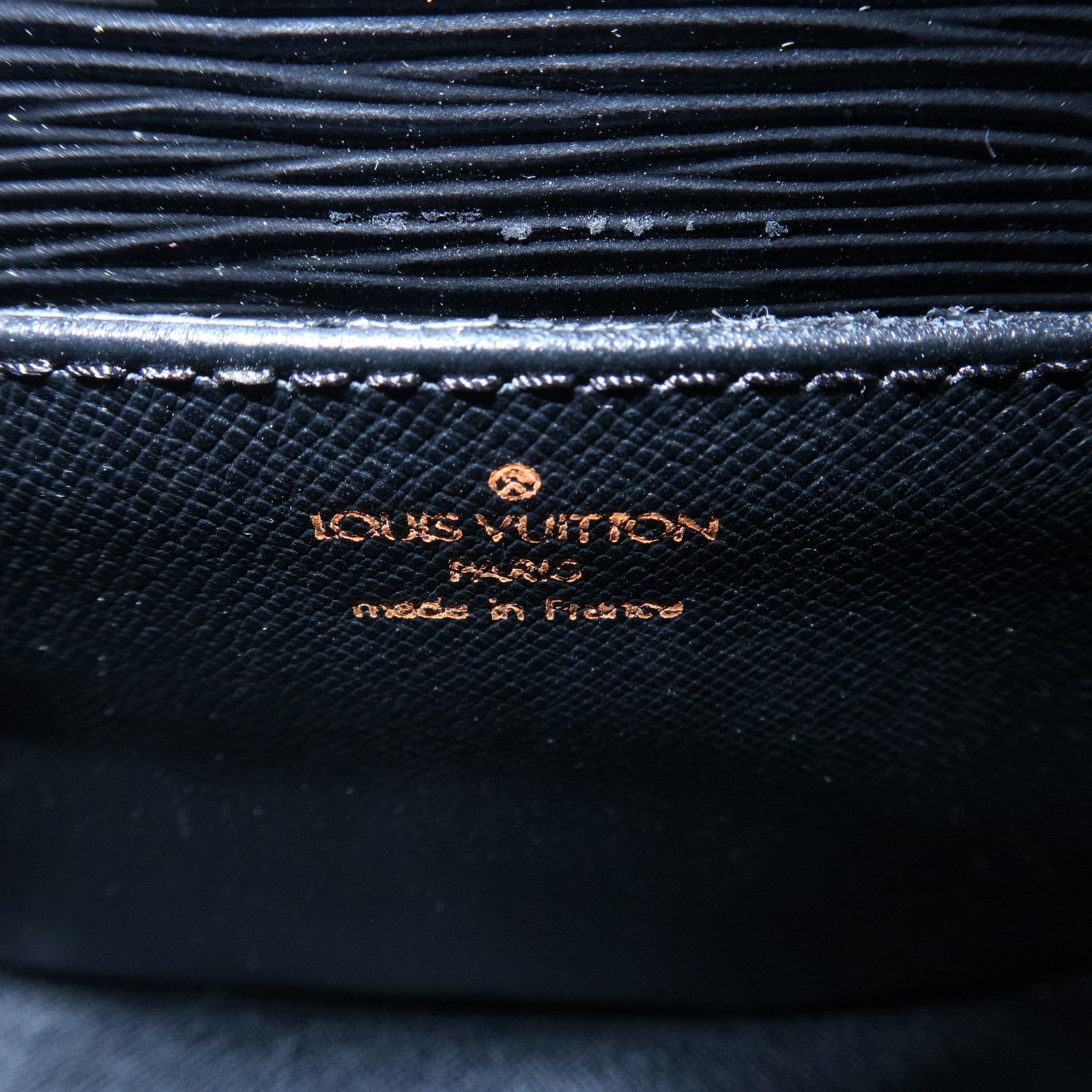 Louis Vuitton Epi Mini Saint Cloud Shoulder Bag Noir Black M52212