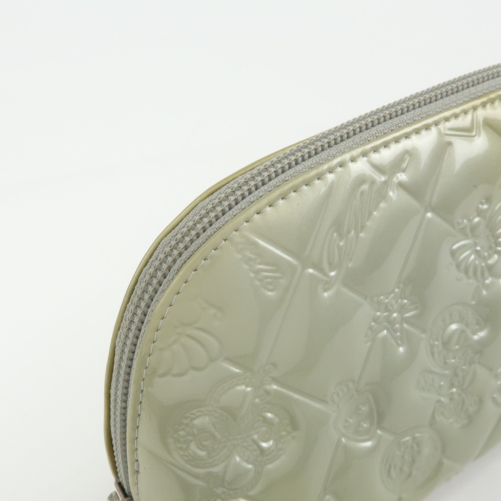 CHANEL Icon Line Patent Leather Cosmetic Pouch Champaign Gold