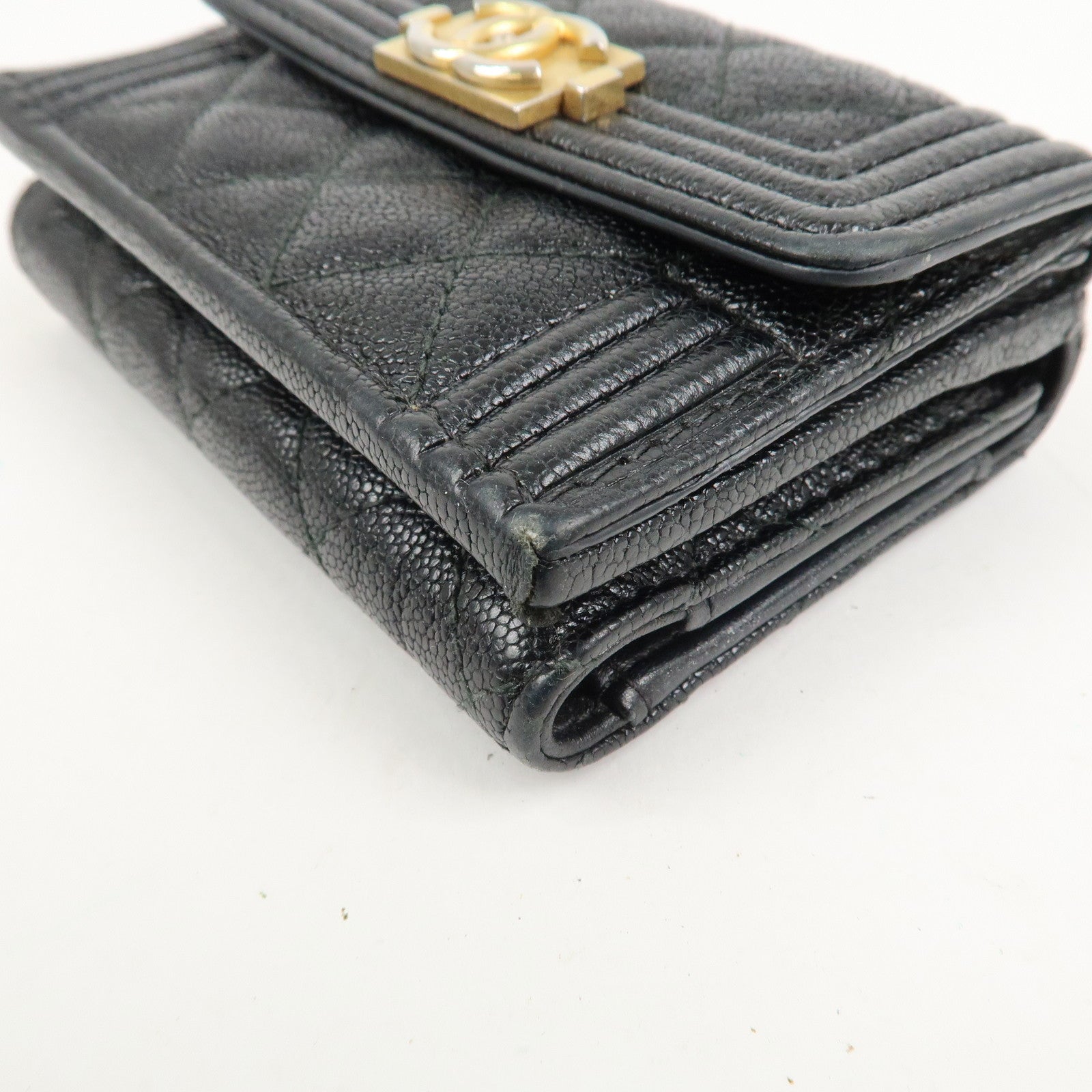 CHANEL Boy CHANEL Caviarskin Small Compact Wallet Black A84432