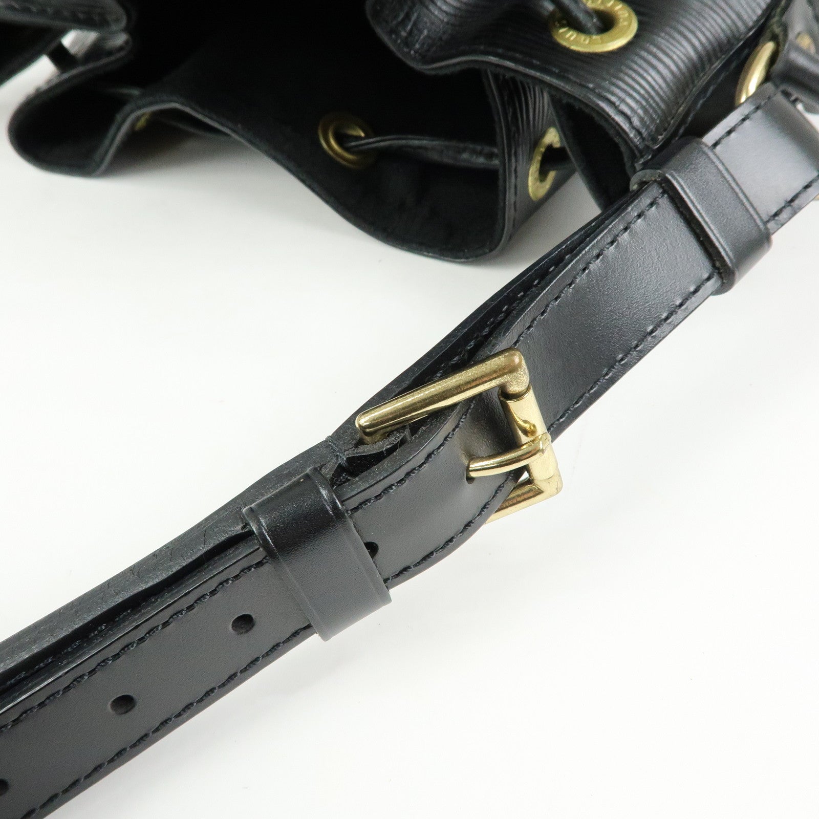 Louis Vuitton Epi Petit Noe Shoulder Bag Noir Black M59012