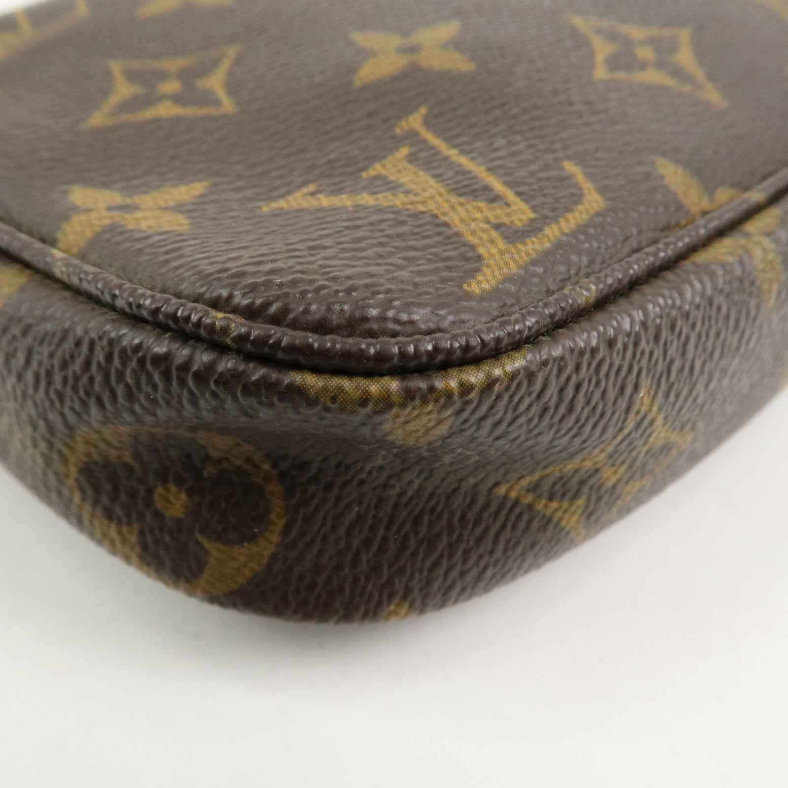 Louis Vuitton Monogram Pochette Accessoires Pouch Hand Bag M51980