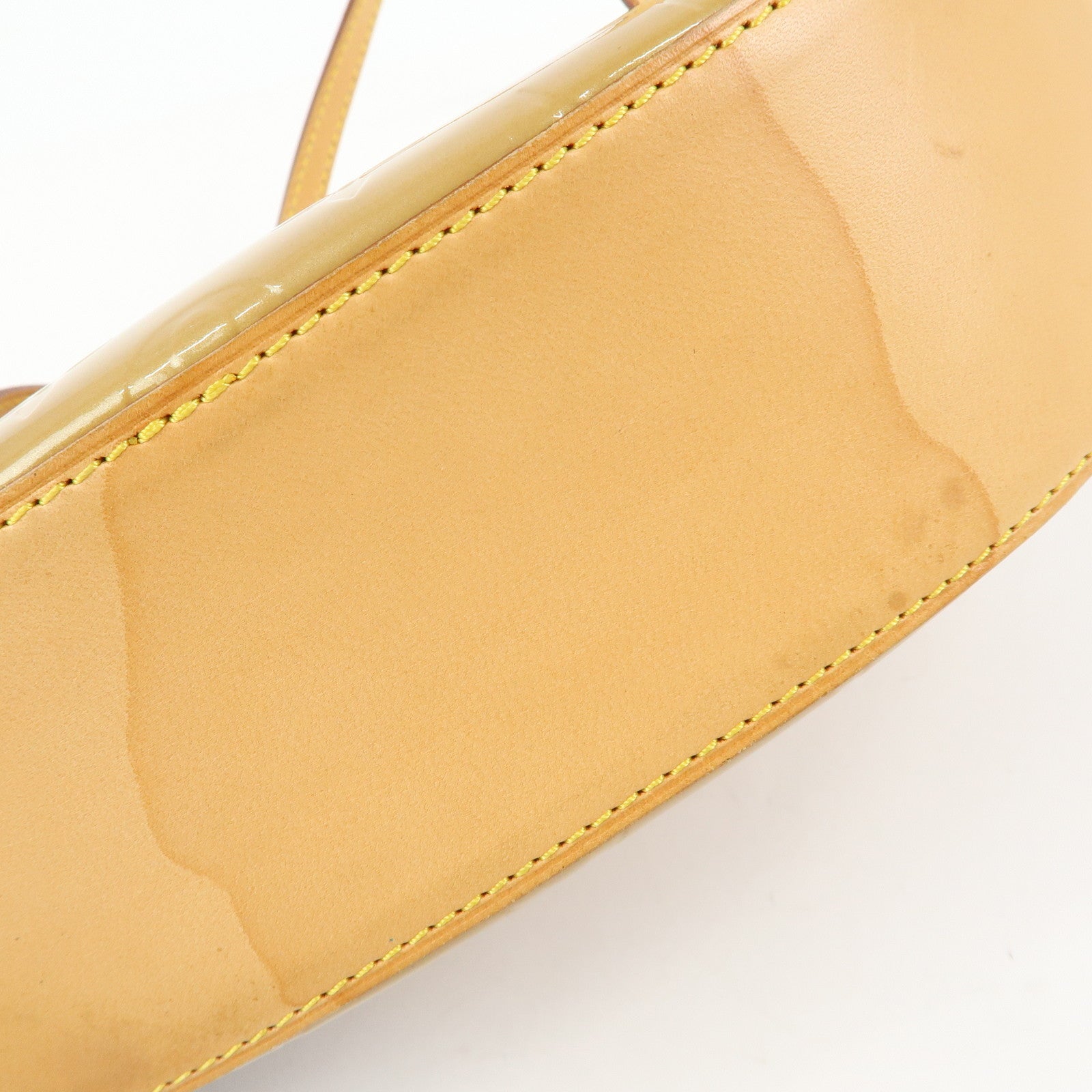 Louis Vuitton Monogram Vernis Biscayne Bay PM Shoulder Bag M91179