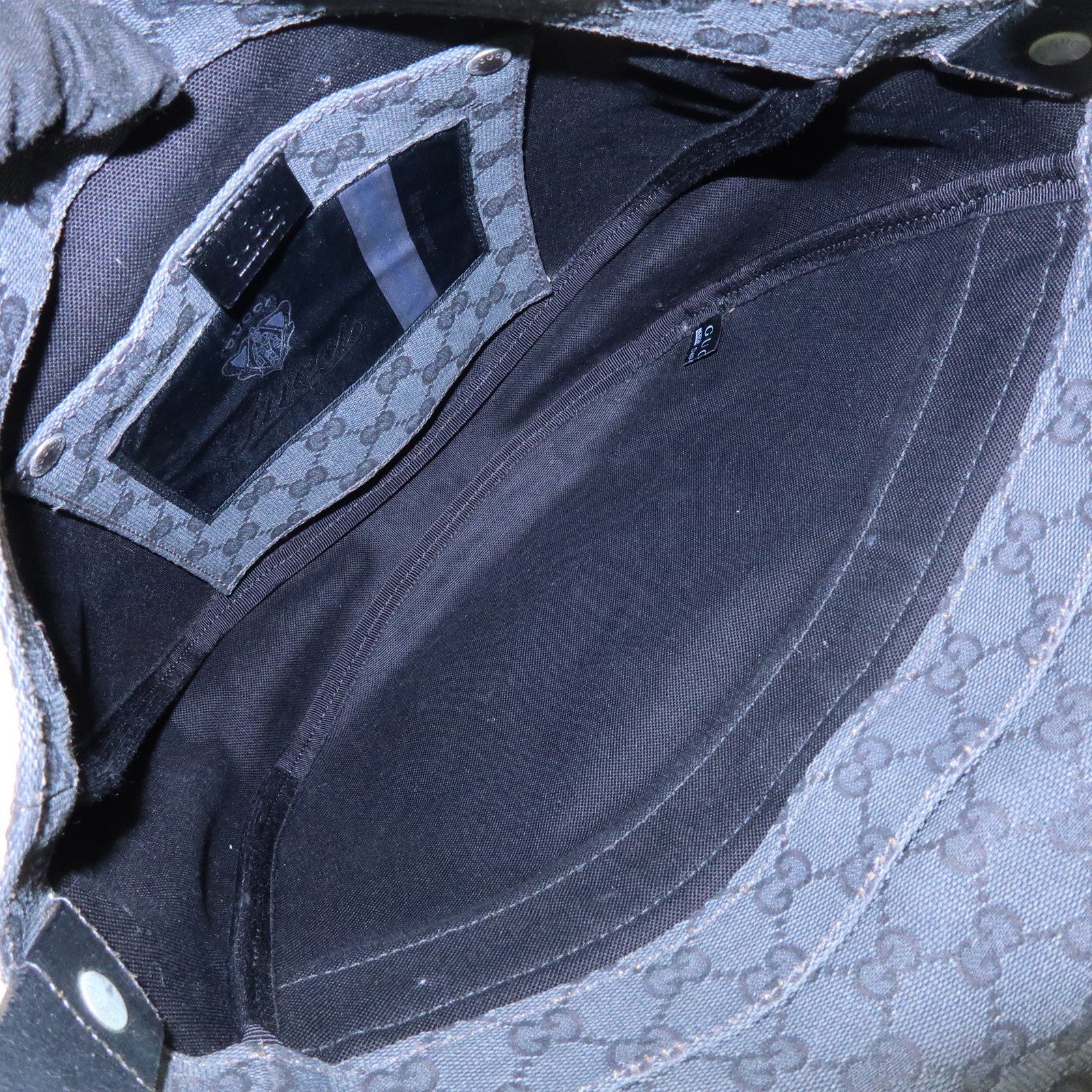 GUCCI Crest GG Canvas Leather Shoulder Bag Grey Black 223680