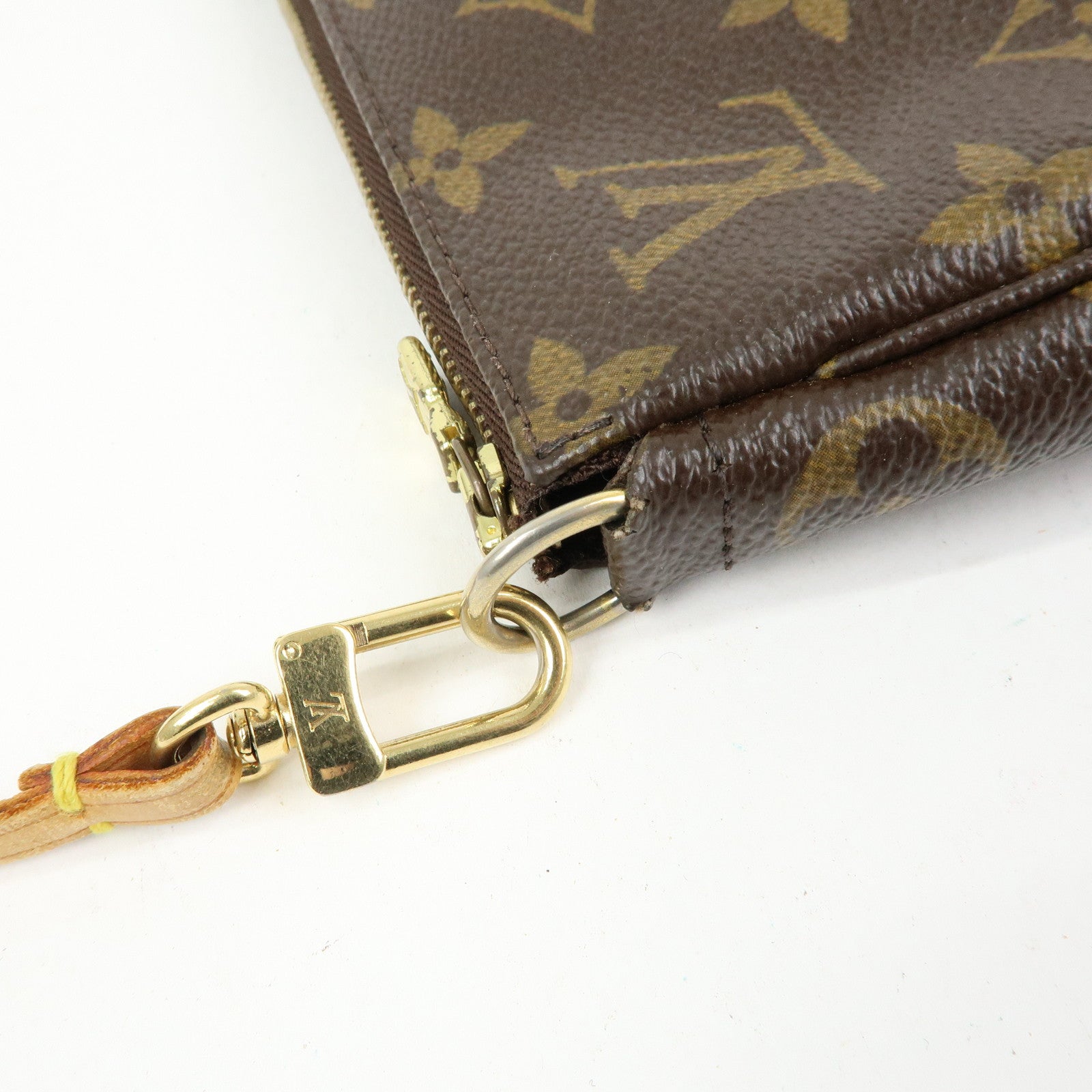 Louis Vuitton Monogram Pochette Accessoires Pouch Hand Bag M51980