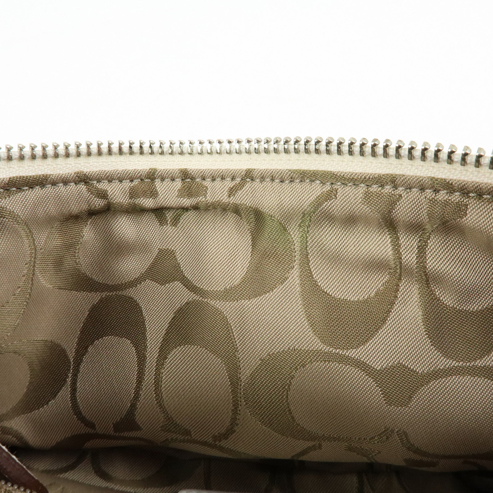 COACH Leather Hand Bag Shoulder Bag Pouch Charm White