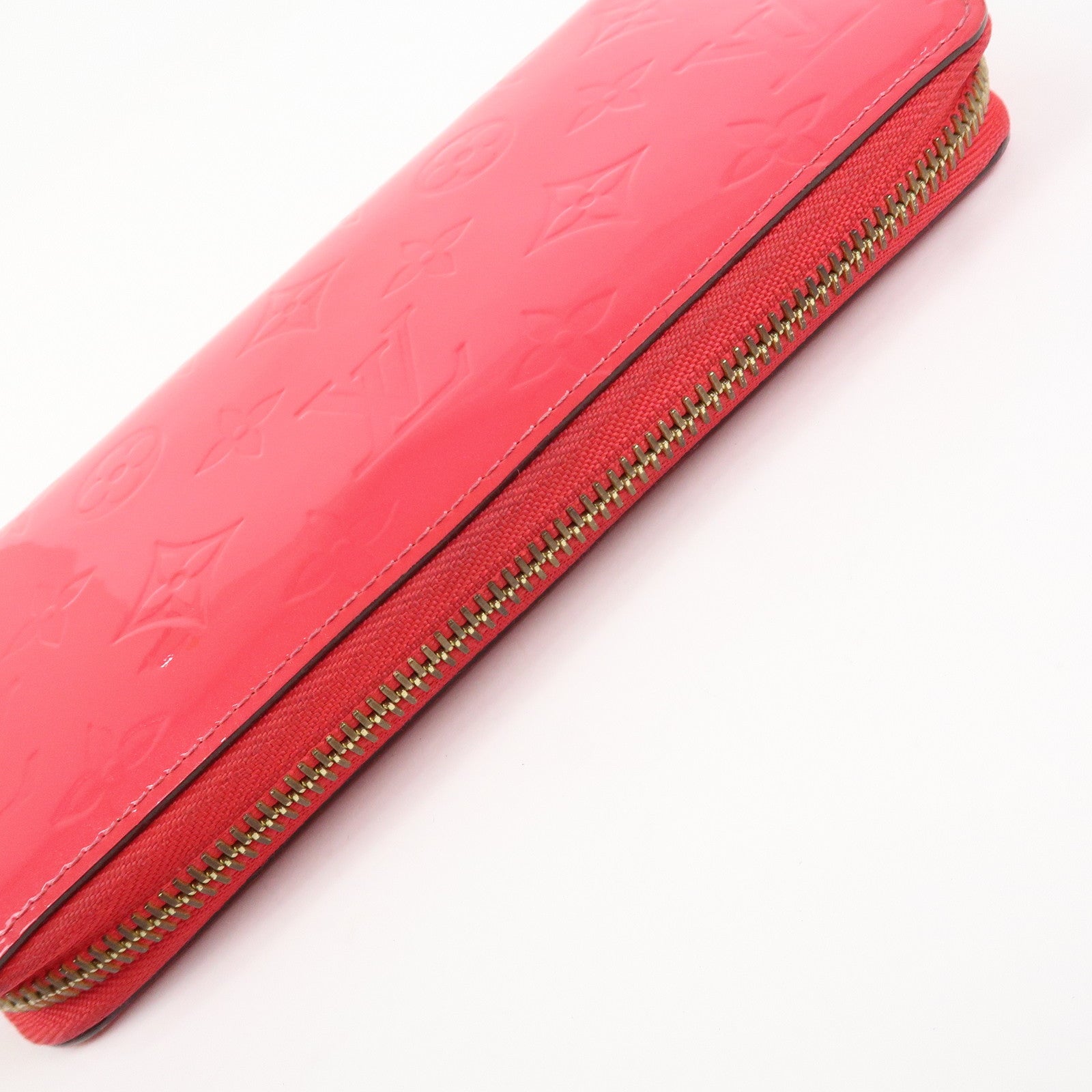 Louis Vuitton Monogram Vernis Zippy Wallet Rouge Grenadine M91732
