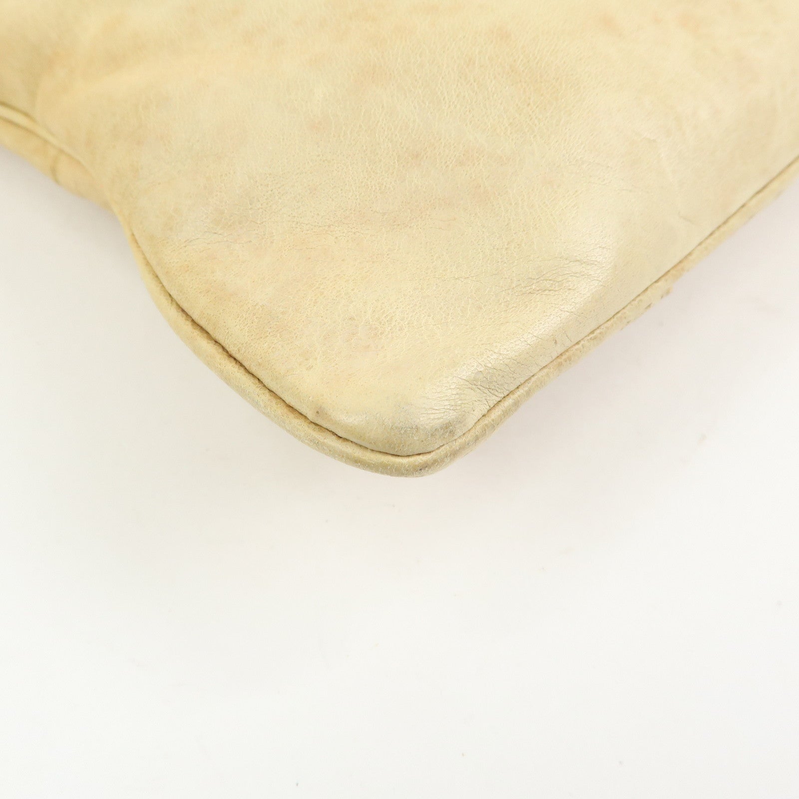 BALENCIAGA Leather Giant Clutch Bag Pouch Beige 204533