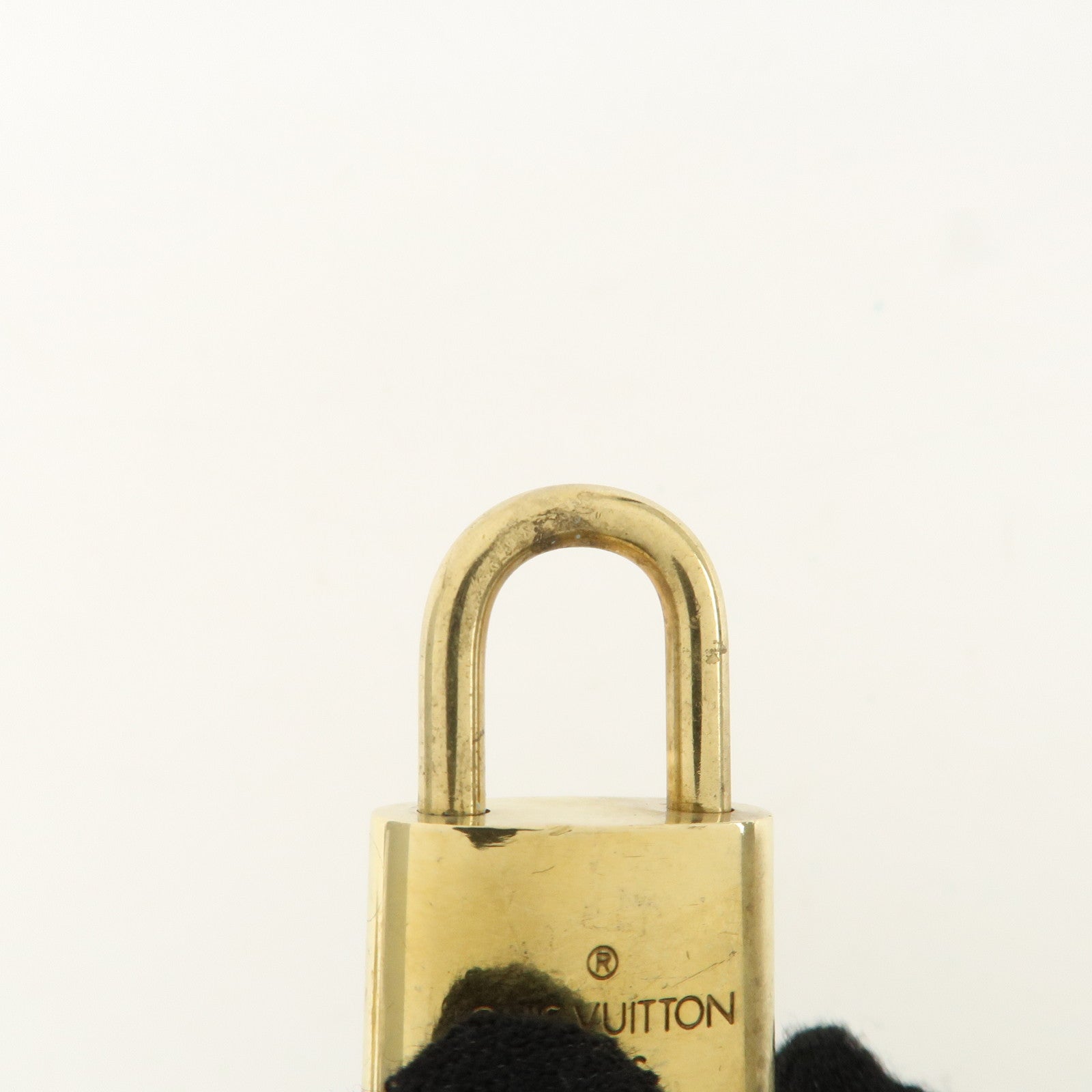 Louis Vuitton Set of 10 Lock & Key Cadena Key Lock Metal Gold Used