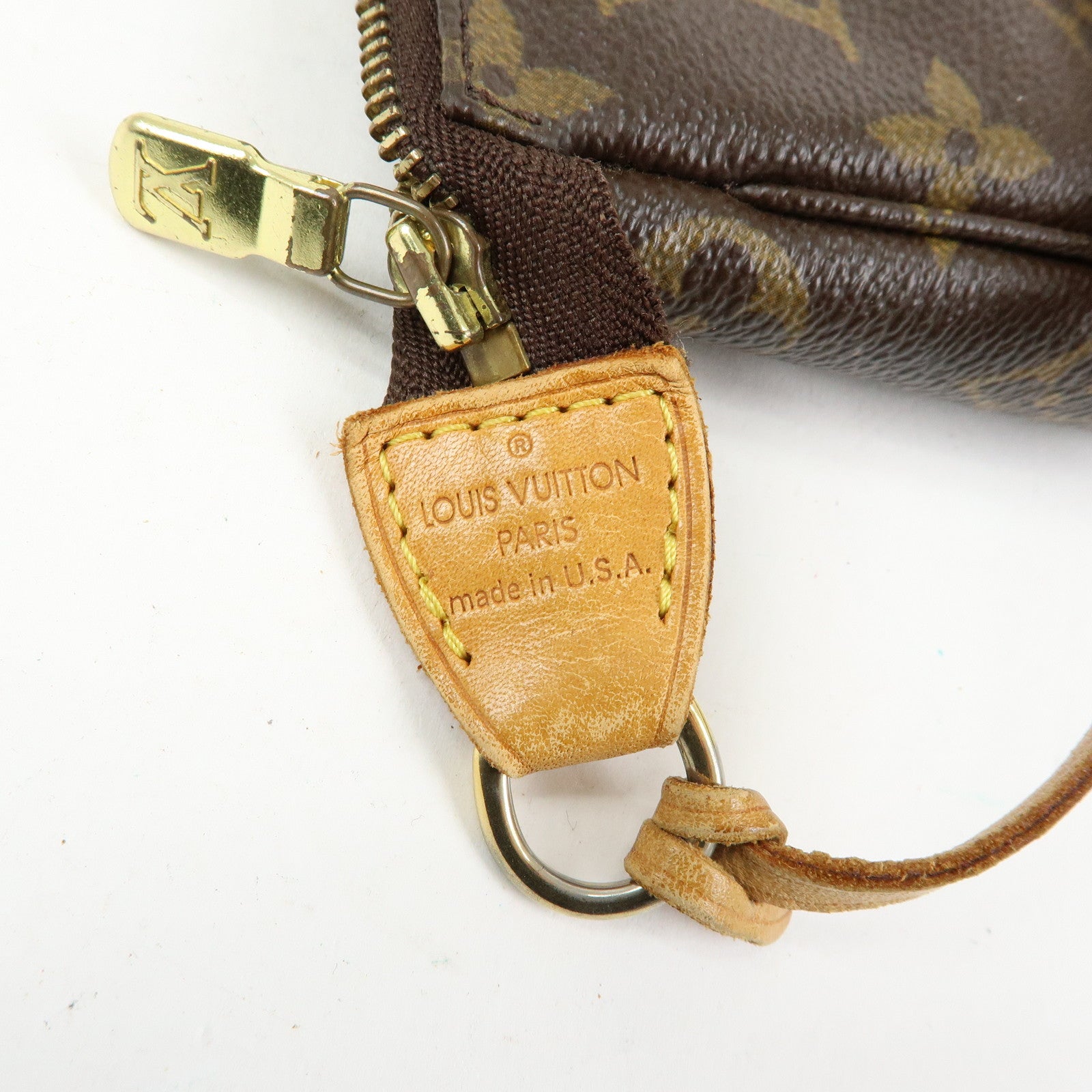 Louis Vuitton Monogram Pochette Accessoires Pouch Hand Bag M51980