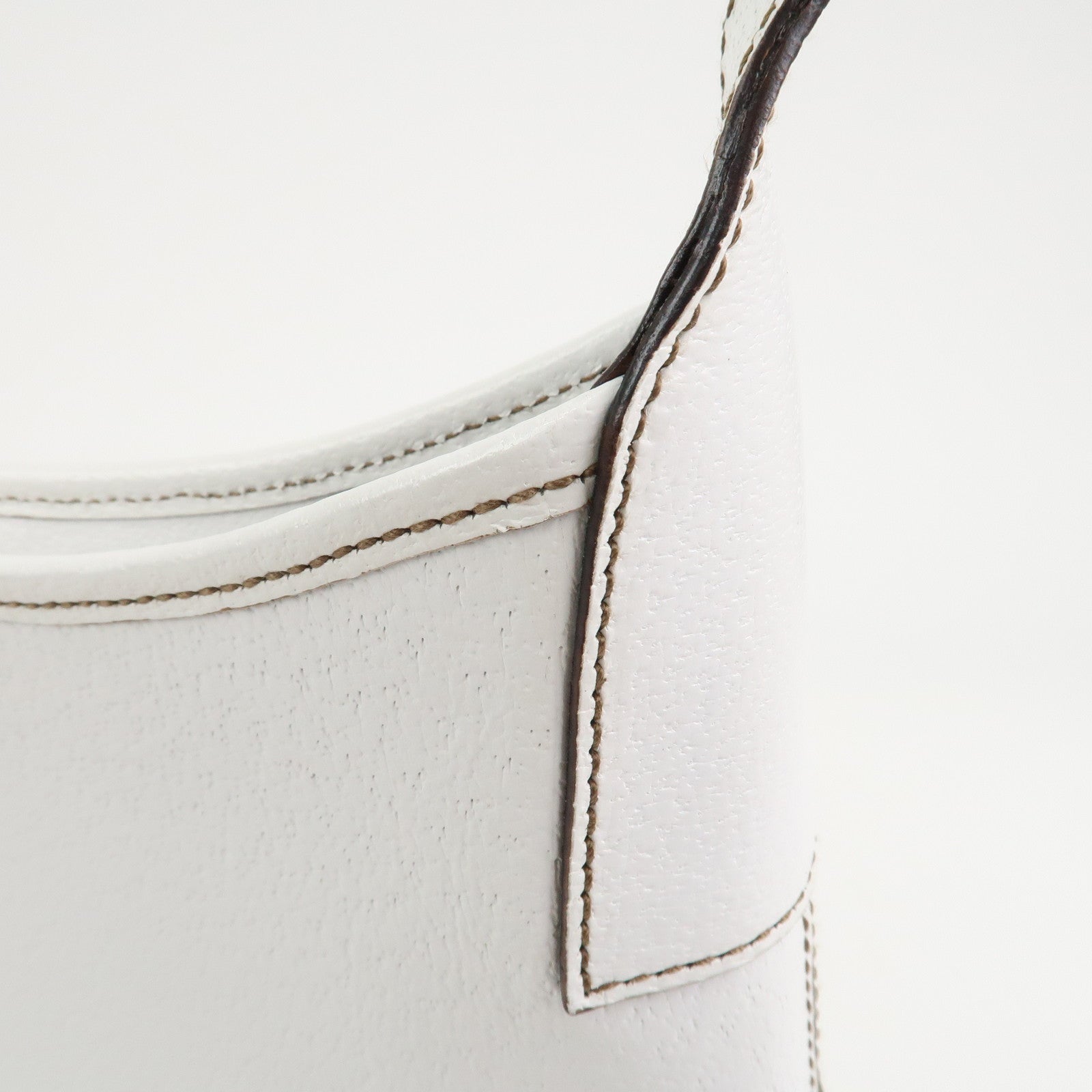 Ferragamo Logo Leather Shoulder Bag Hand Bag White