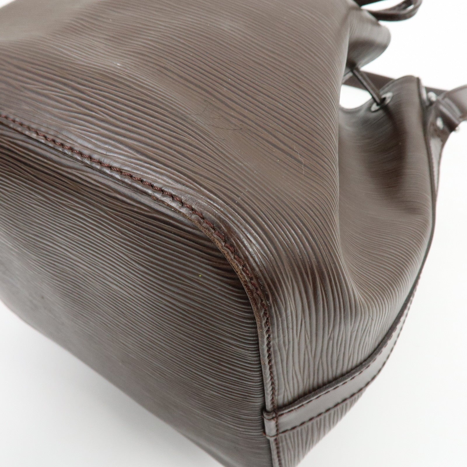 Louis Vuitton Epi Leather Petit Noe Shoulder Bag Mocha M5901D