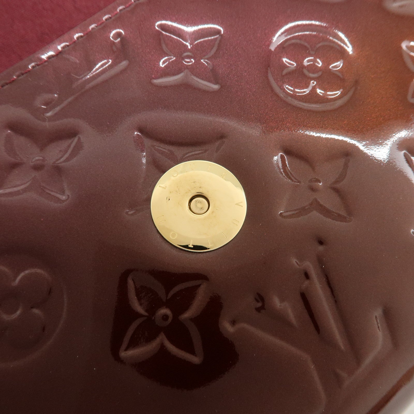 Louis Vuitton Monogram Vernis Rossmore MM Shoulder Bag M91551