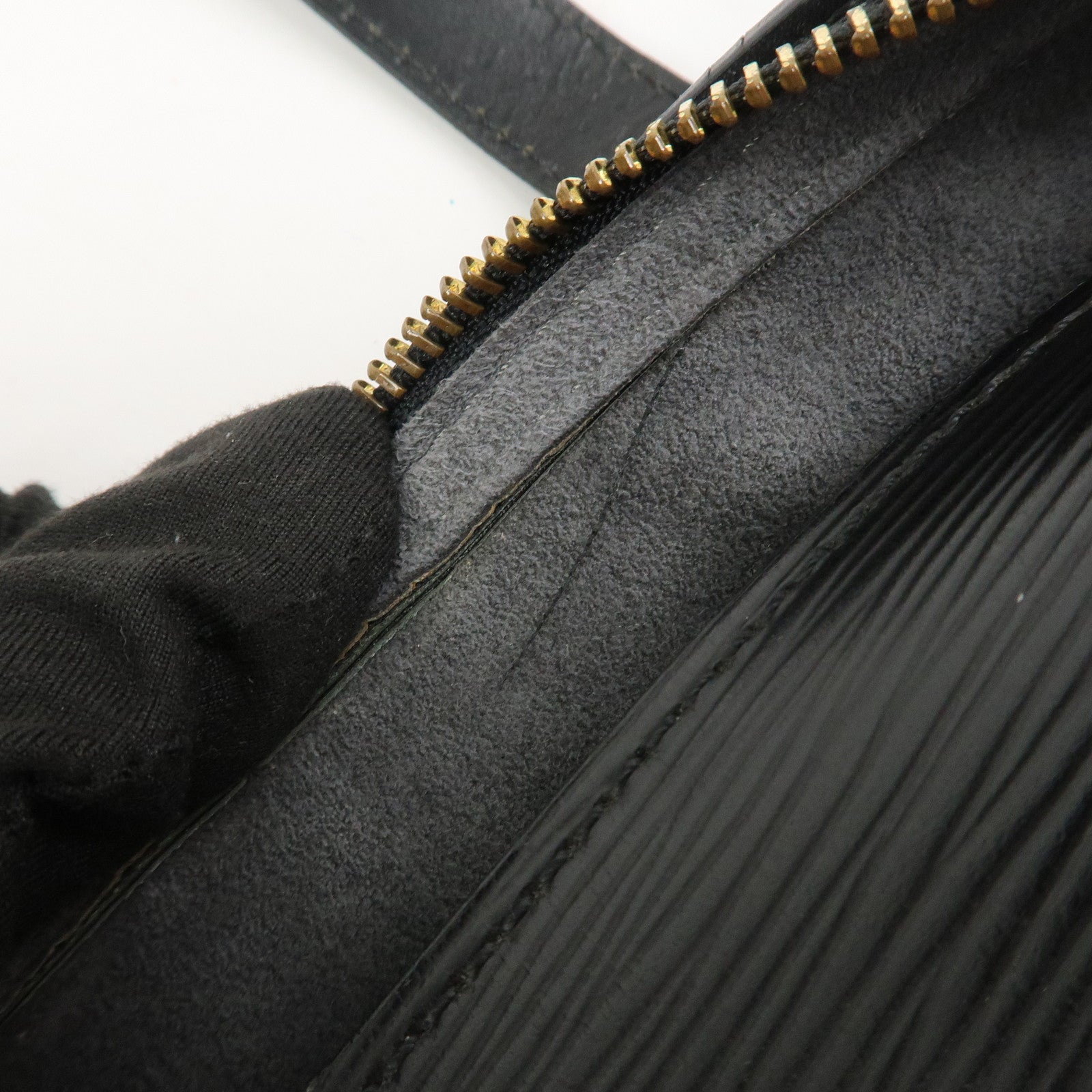 Louis Vuitton Epi Soufflot Hand Bag Shoulder Bag Noir Black M52862