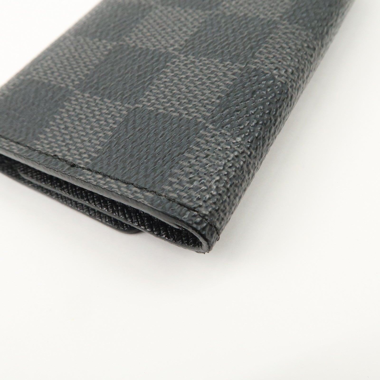 Louis Vuitton Damier Graphite Multicle 6 Key Case Gray N62662 Used