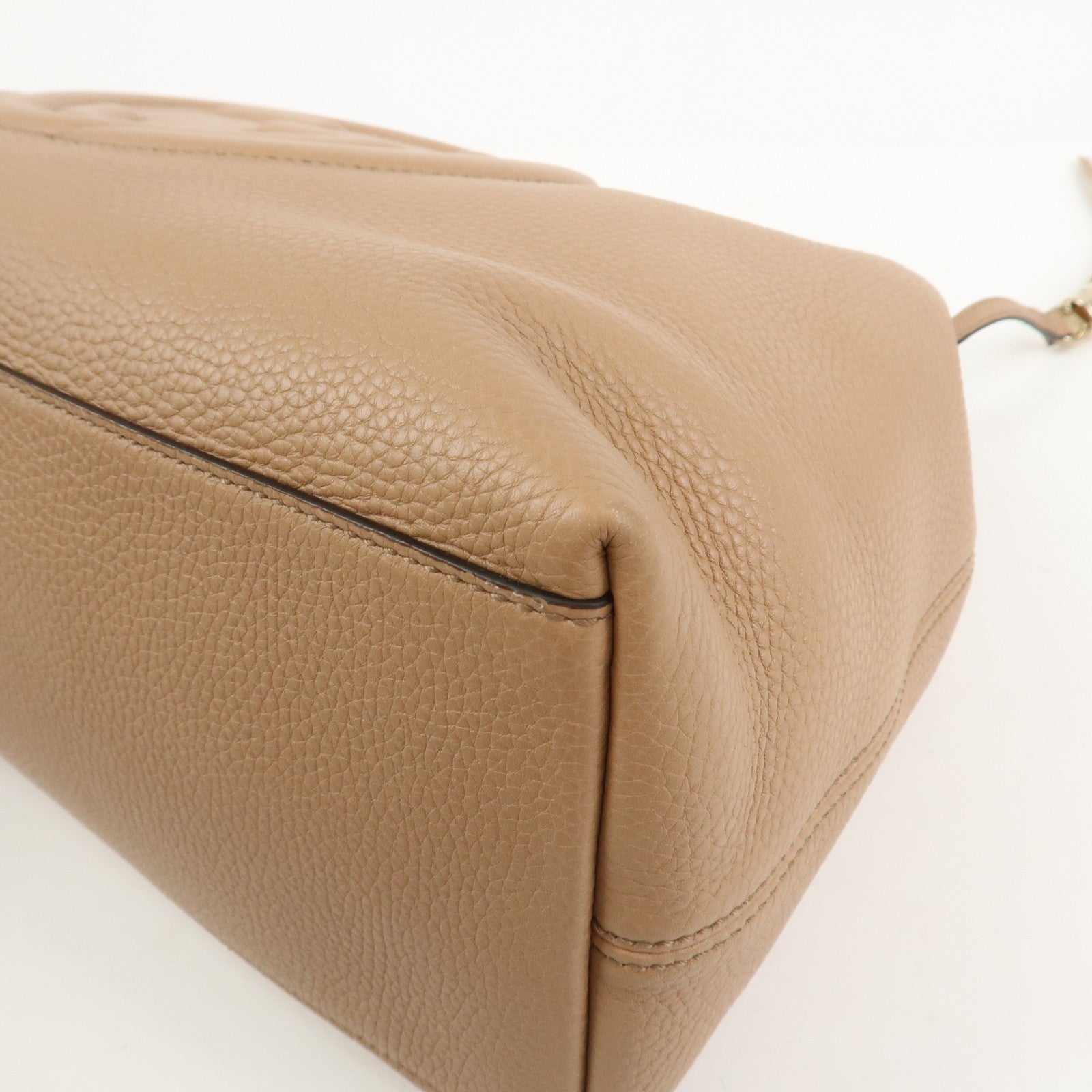 GUCCI SOHO Interlocking G Leather Chain Shoulder Bag Beige 536196