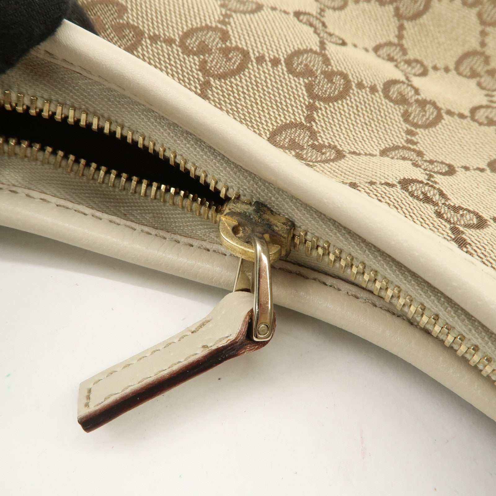 GUCCI Abbey GG Canvas Leather Shoulder Bag Beige Ivory 130738