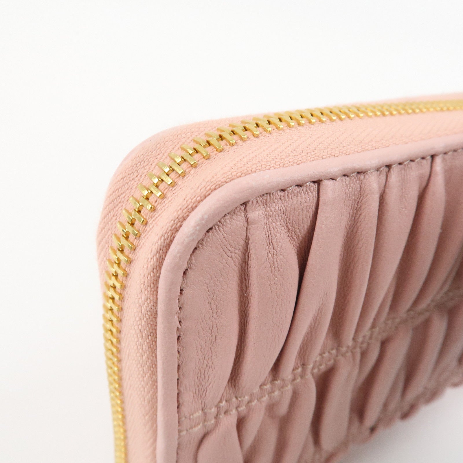 PRADA Leather Gather Round Zippy Wallet Gold Hardware Pink 1M0506 Used