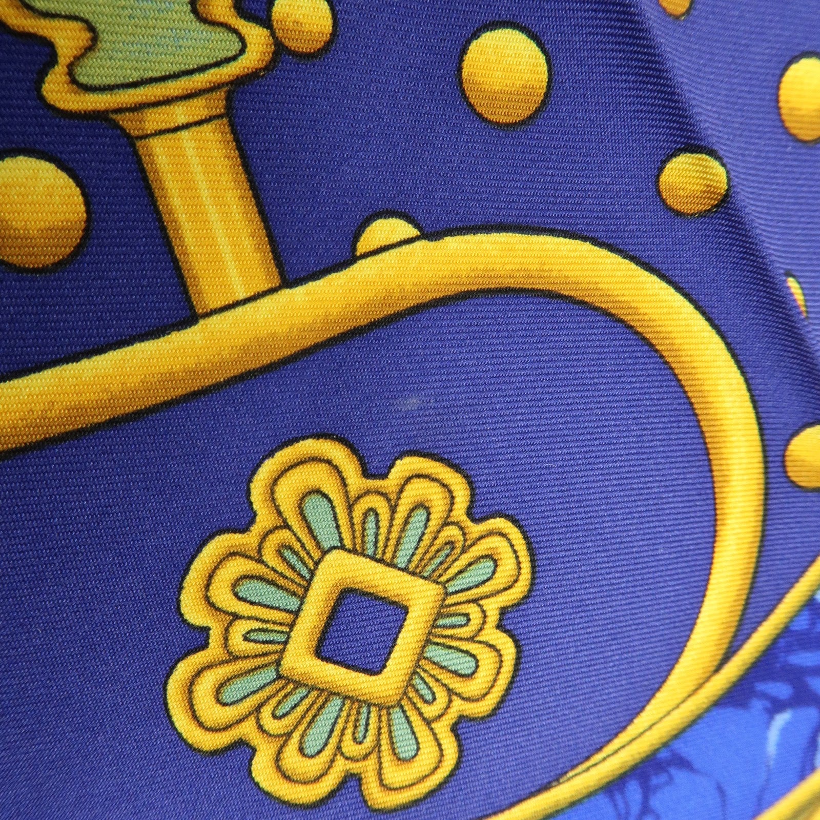 HERMES Carre 90 Silk 100% Scarf CARPE DIEM Blue Gold
