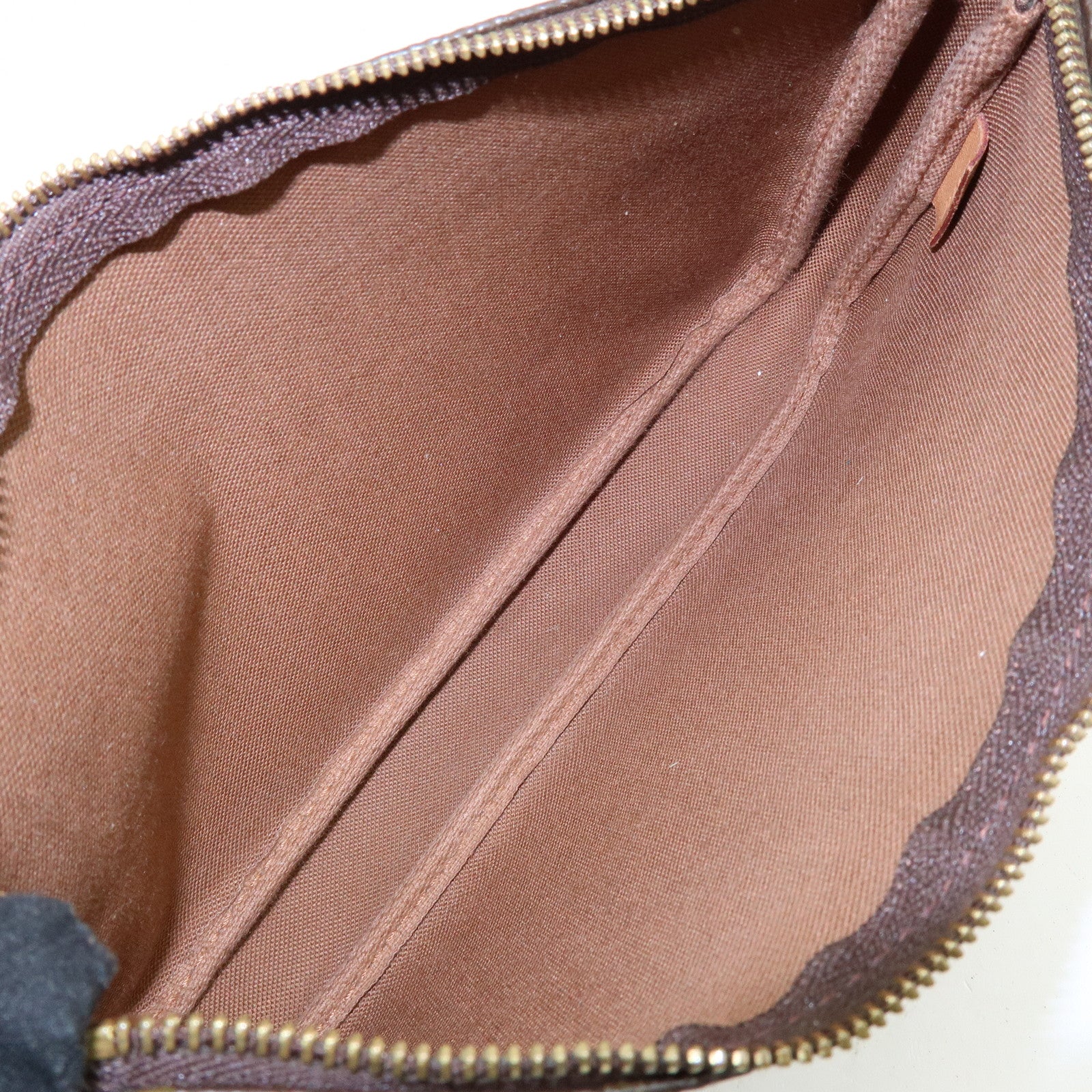 Louis Vuitton Monogram Graffiti Pochette Accessoires Pouch M92192