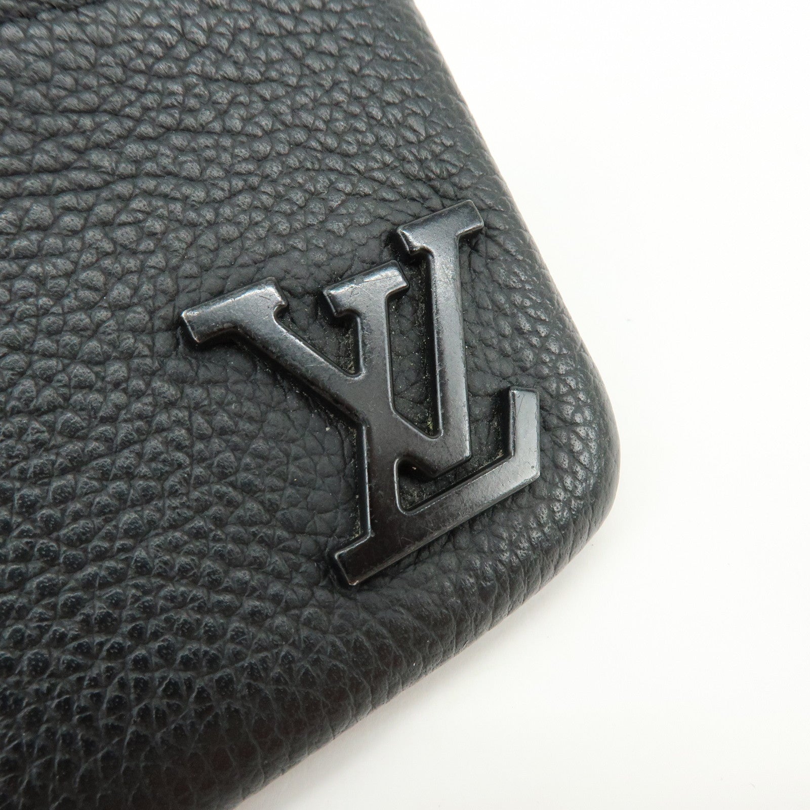 Louis Vuitton Aerogram Pochette Cles Coin Case Noir Black M81031