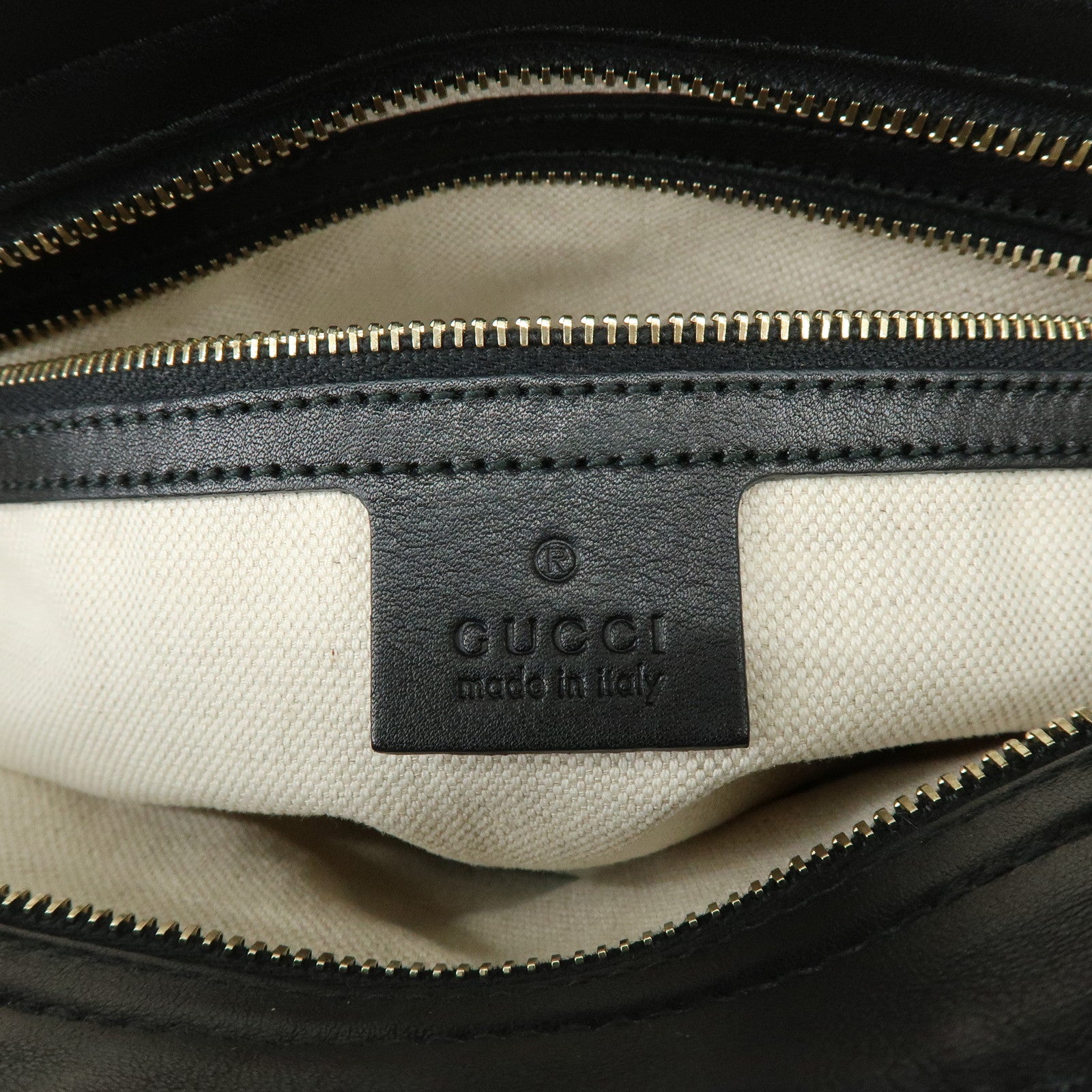 GUCCI Interlocking G Micro Guccissima Leather Hand Bag Black 353119