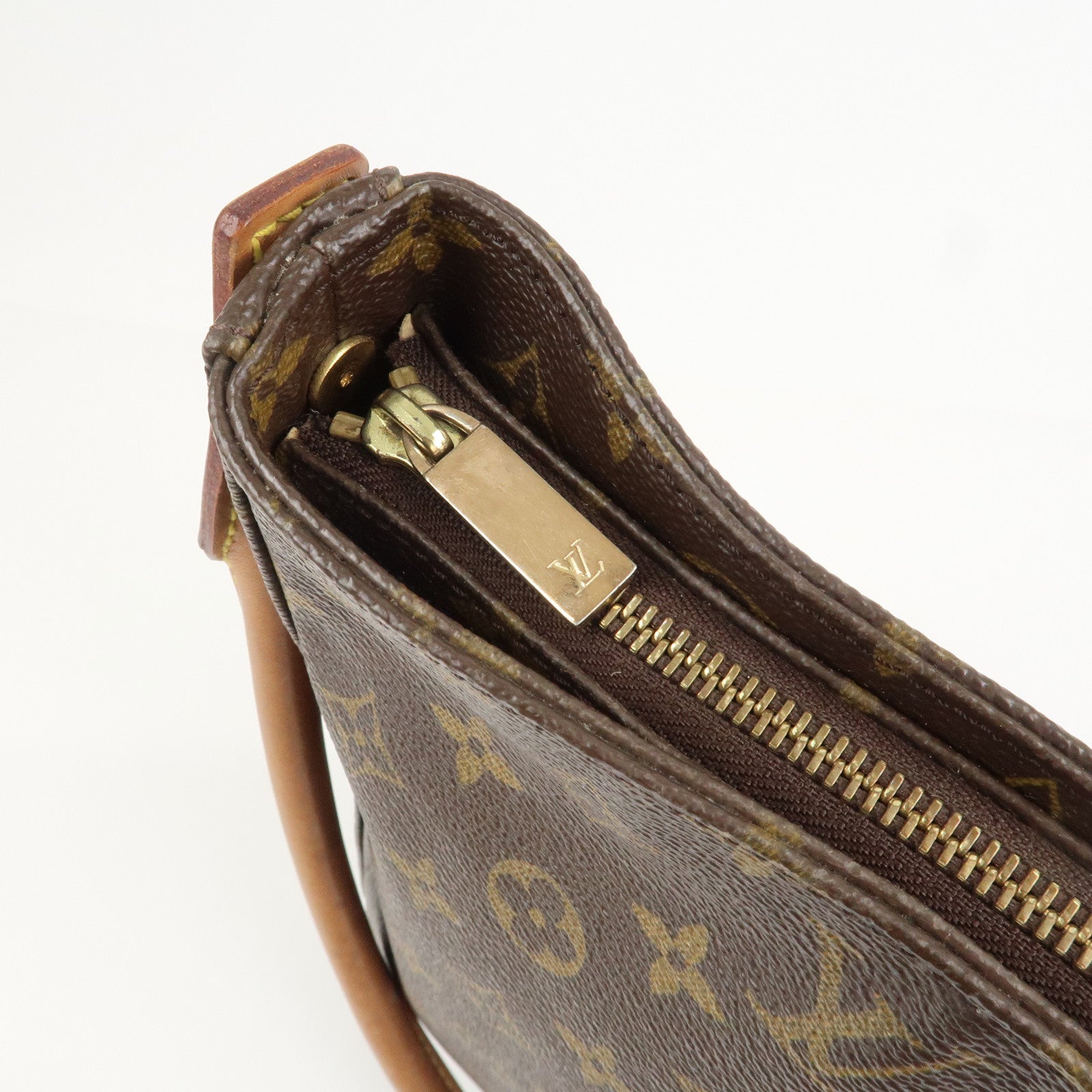 Louis Vuitton Monogram Looping GM Shoulder Bag Brown M51145