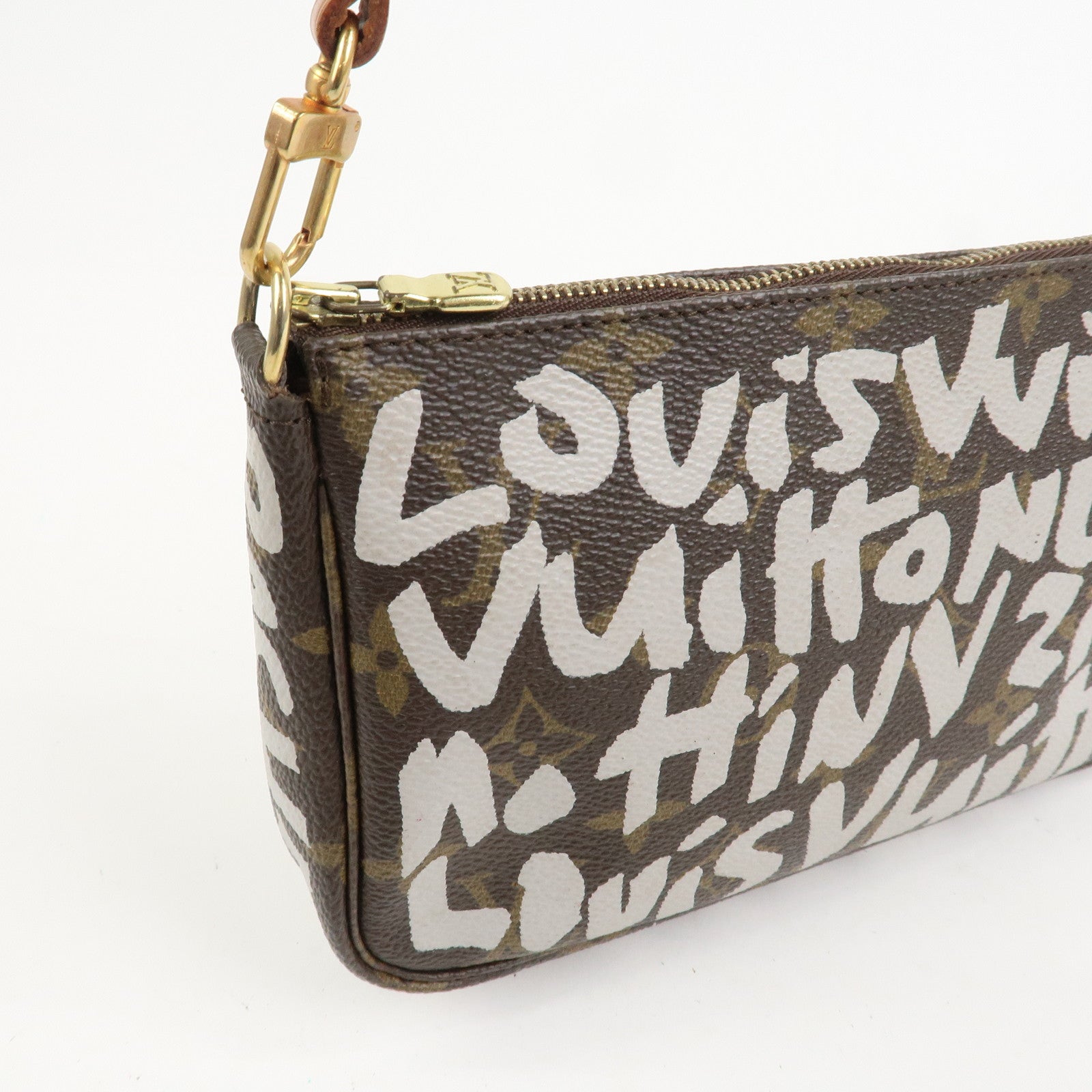 Louis Vuitton Monogram Graffiti Pochette Accessoires M92192