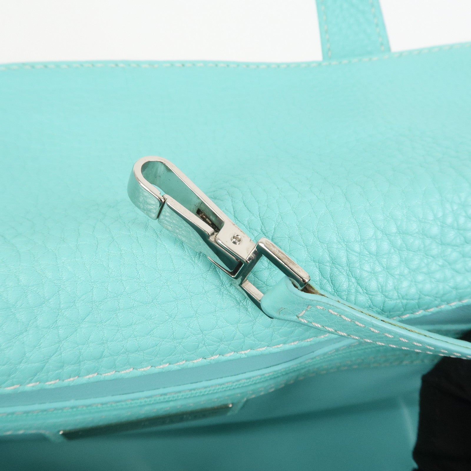 Tiffany & Co Manhattan Leather Hand Bag Tiffany Light Blue