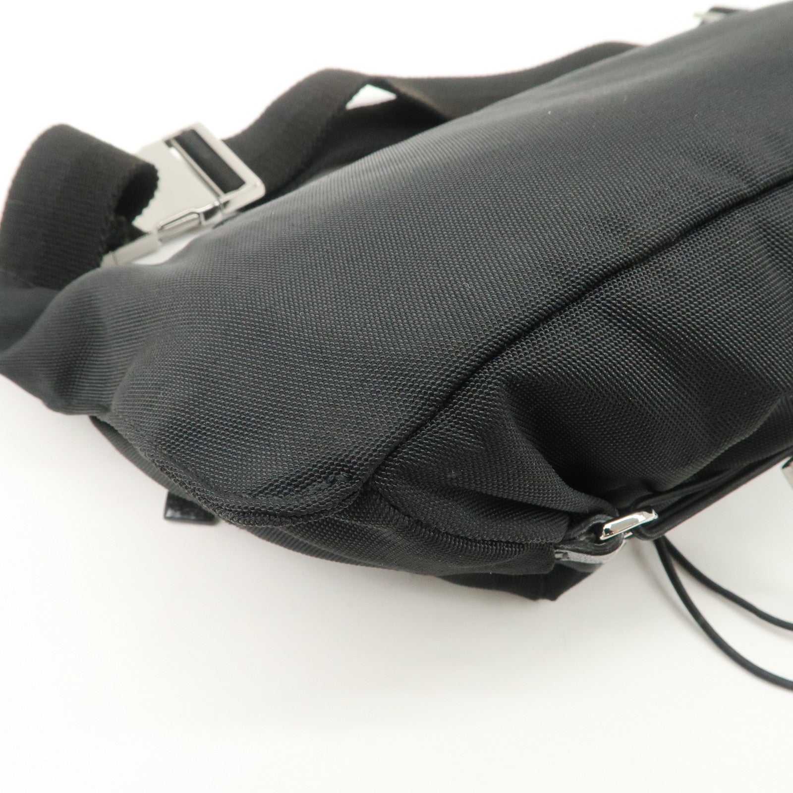 GUCCI Sherry Nylon Leather Body Bag Waist Bag Black 122350