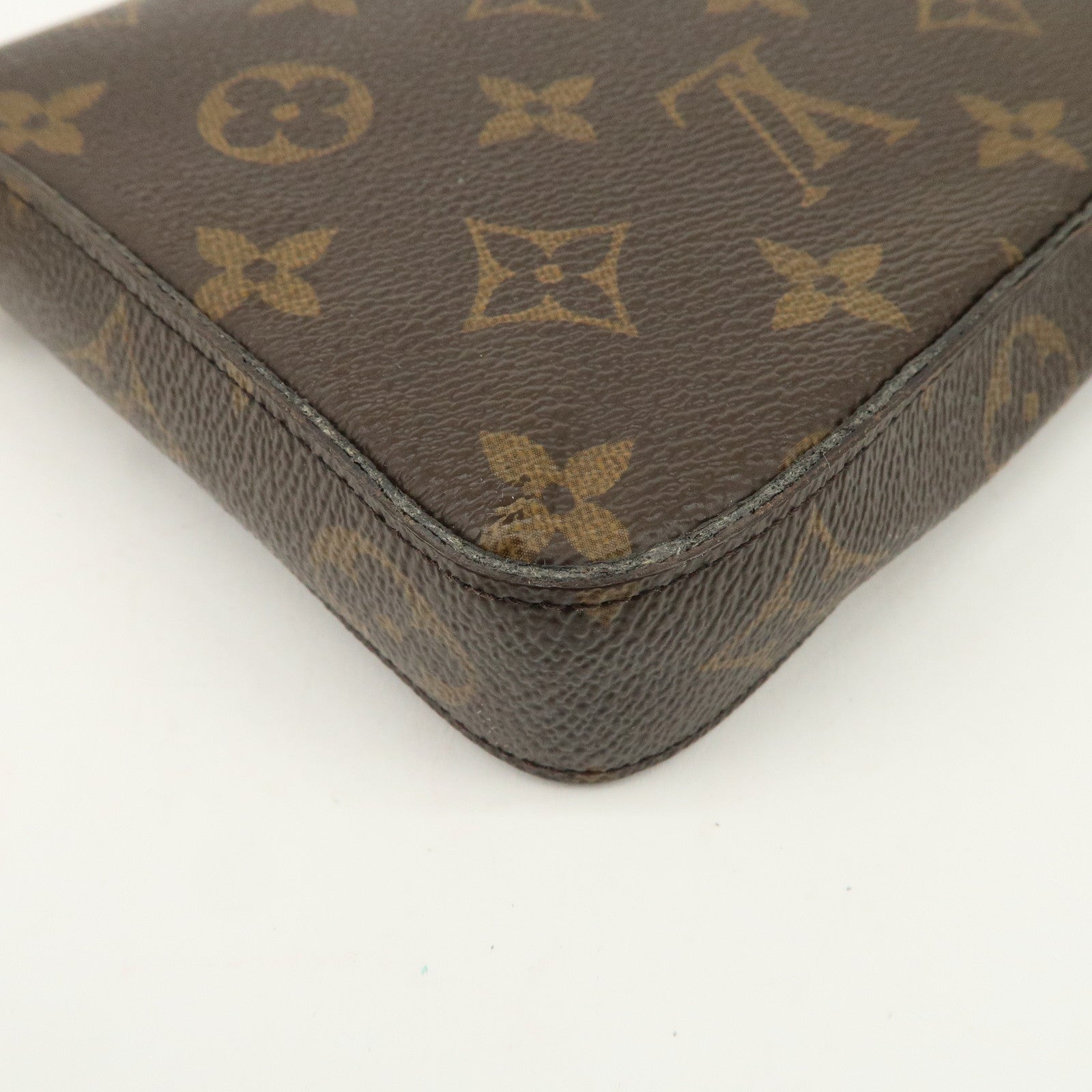 Louis Vuitton Monogram Pochette Felicie Shoulder Bag Brown M61276