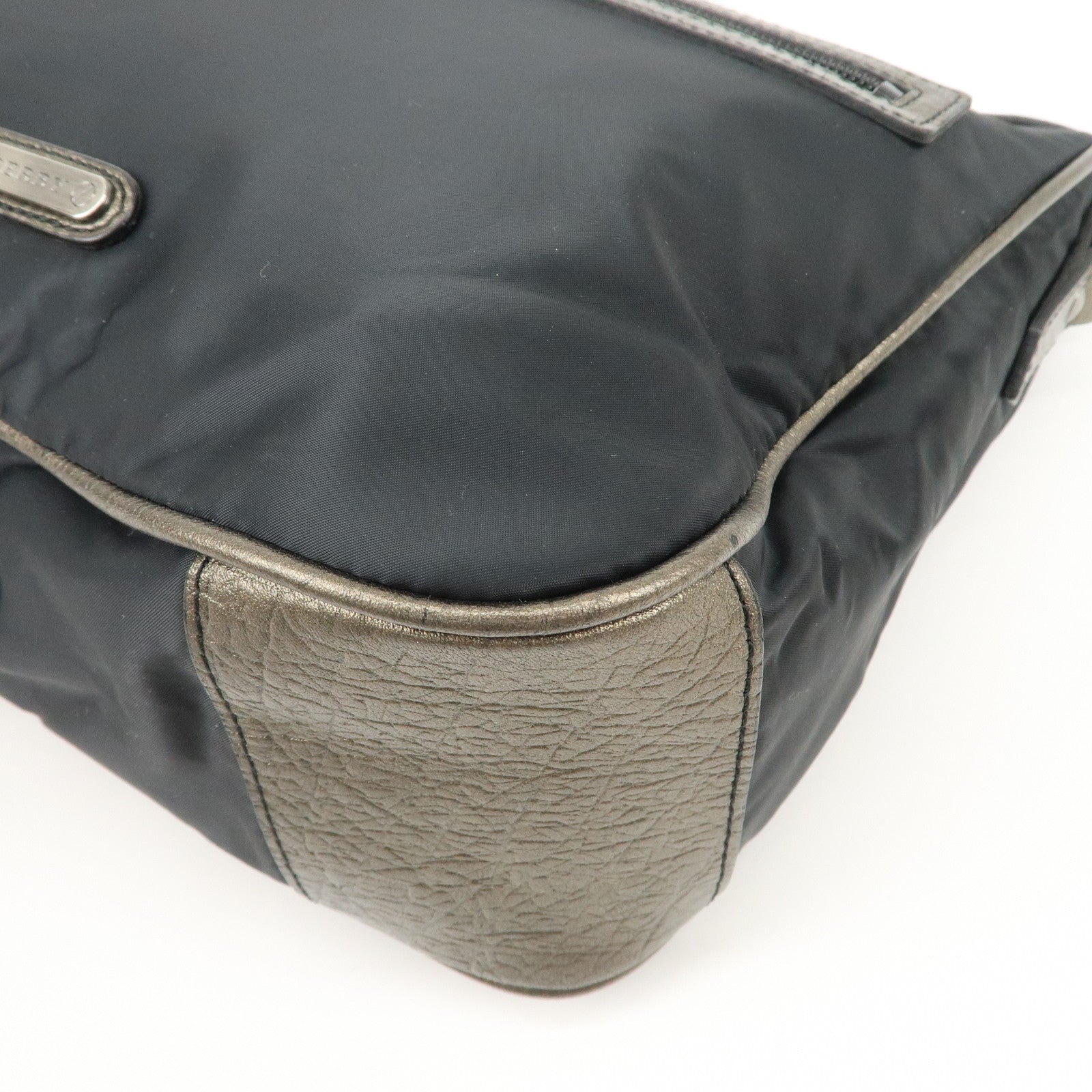 BURBERRY Nylon Leather Shoulder Bag Black Used