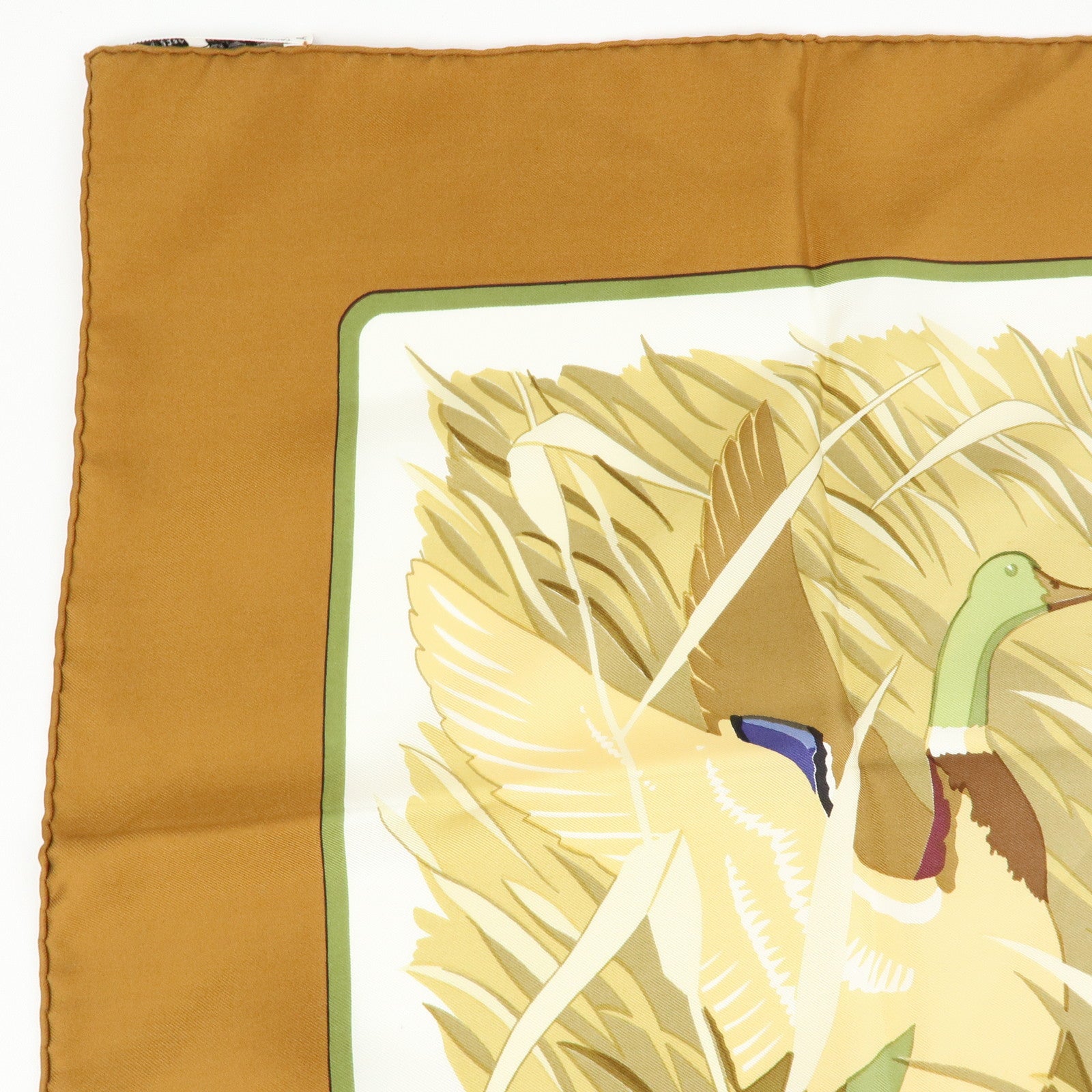 HERMES Carre 90 Silk 100% COLS VERTS Scarf Beige Brown
