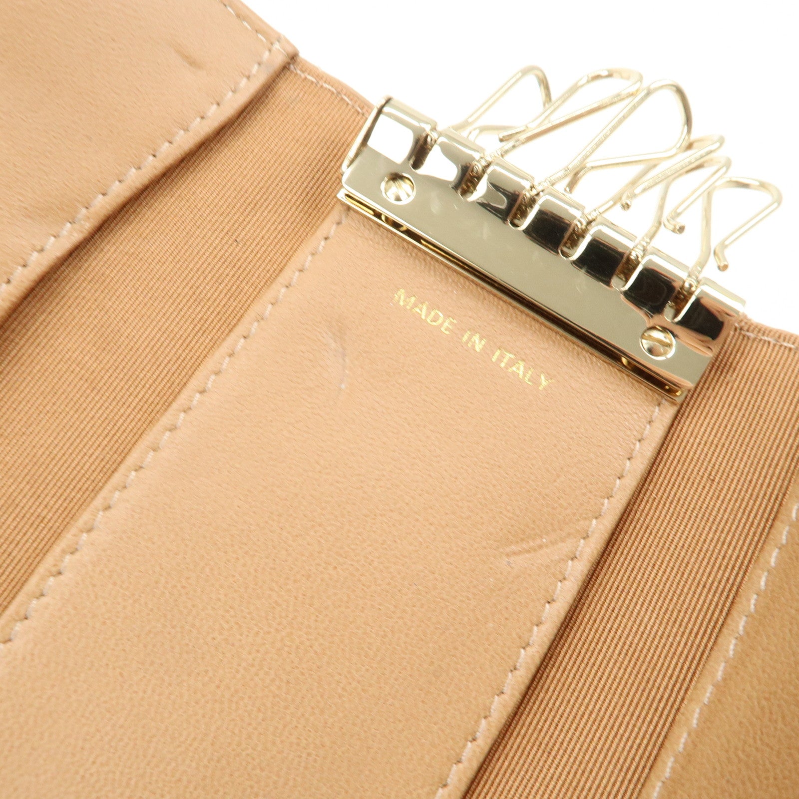 CHANEL Matelasse Lamb Skin COCO Mark 6 Ring Key Case Beige A84400