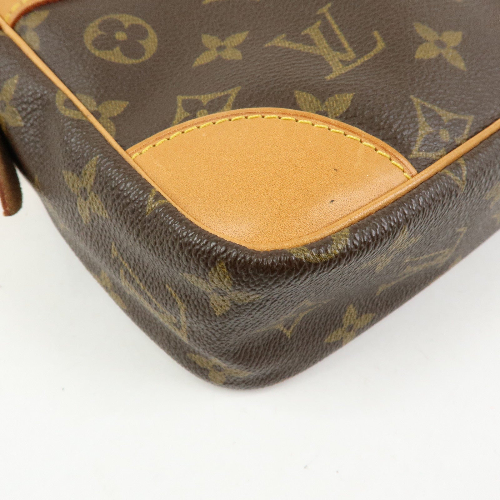 Louis Vuitton Monogram Compiegne 28 Pouch Clutch Bag Brown M51845