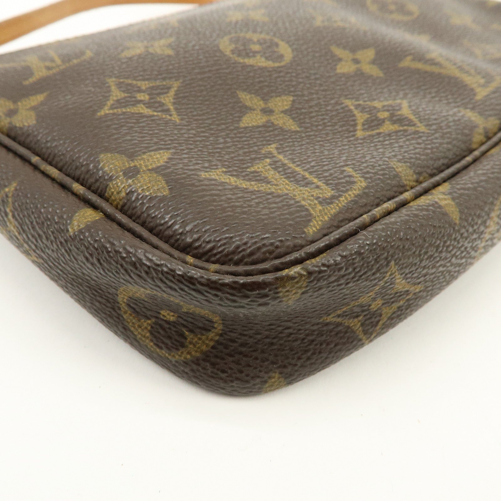 Louis Vuitton Monogram Pochette Accessoires Pouch Hand Bag M51980