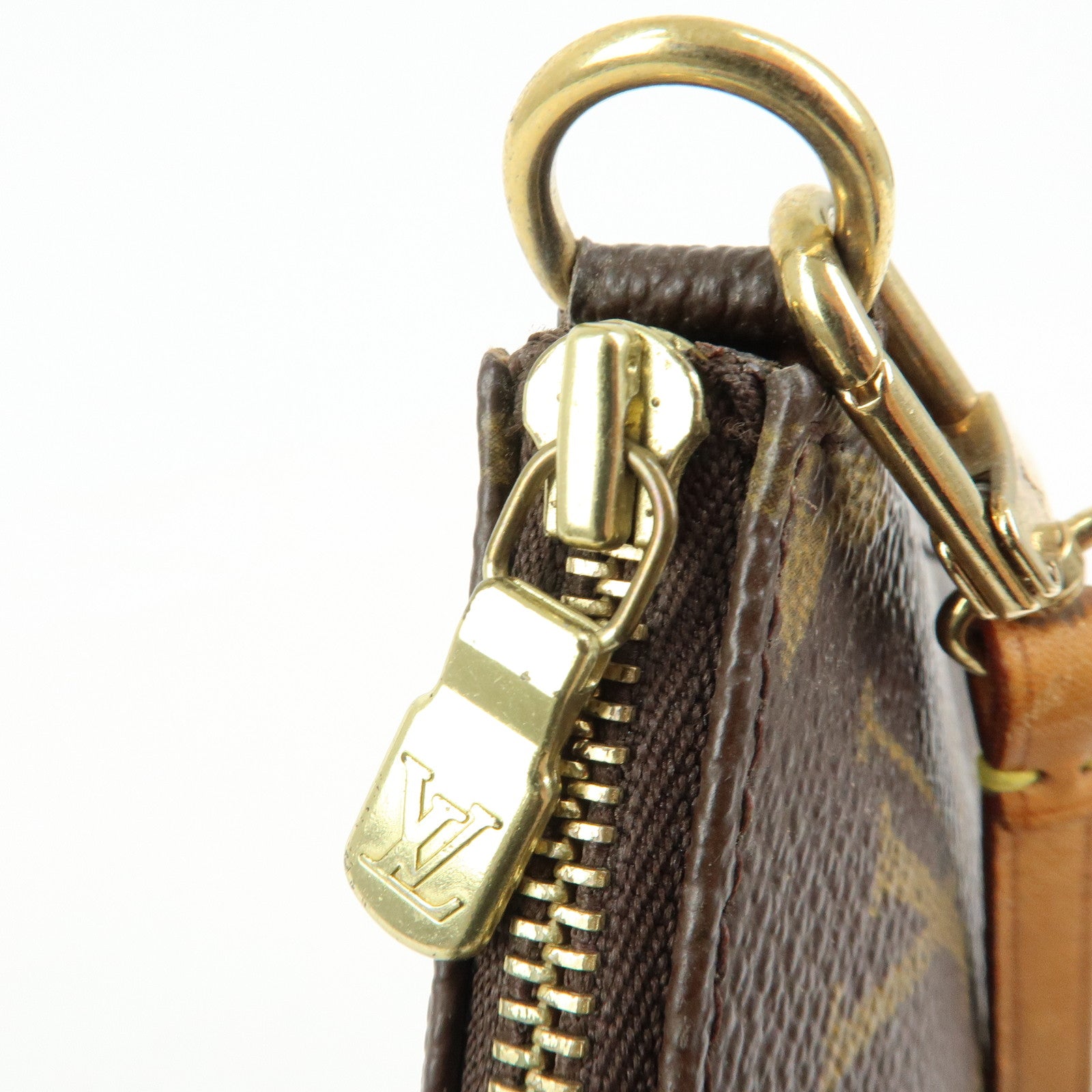 Louis Vuitton Monogram Pochette Accessoires Pouch Hand Bag M51980