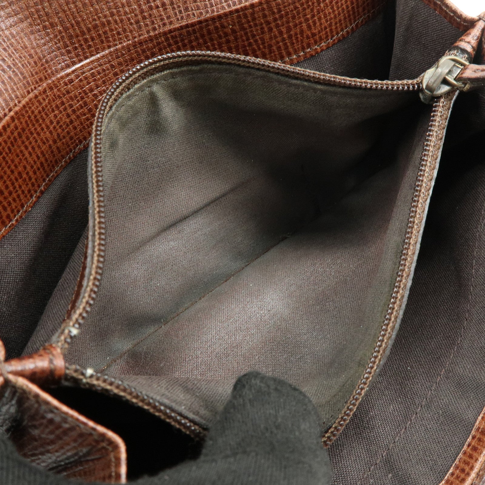 FENDI Zucca Leather Bi-fold Long Wallet Brown Black 8M0000